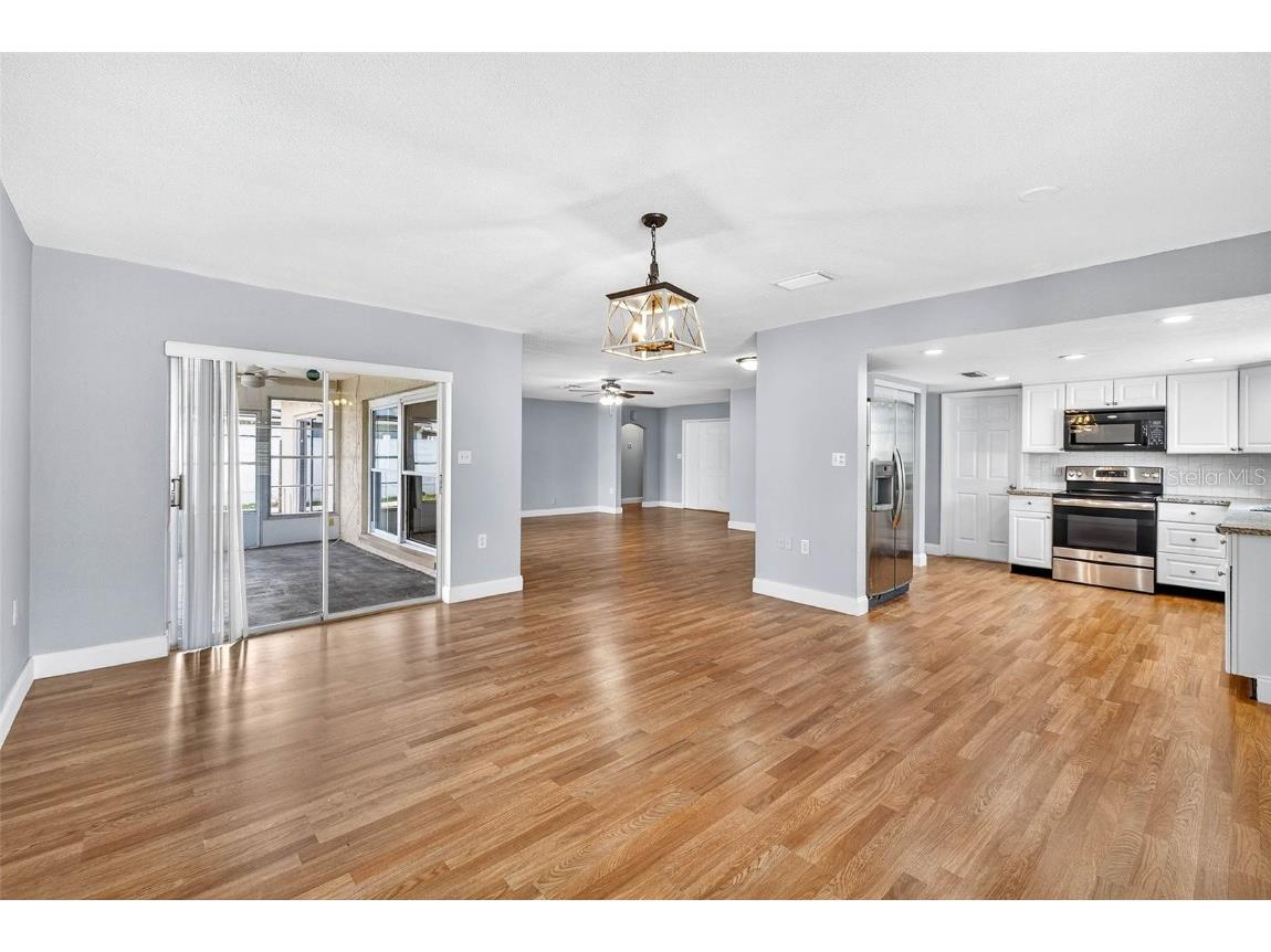 8233 Redfield Drive Port Richey FL 34668 W7880456 image8