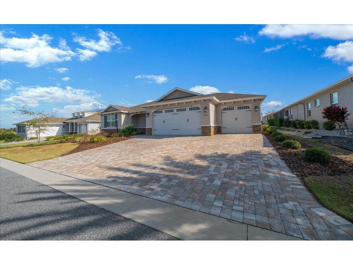 8233 SW 93rd Terrace Ocala FL 34481 OM711274 image1