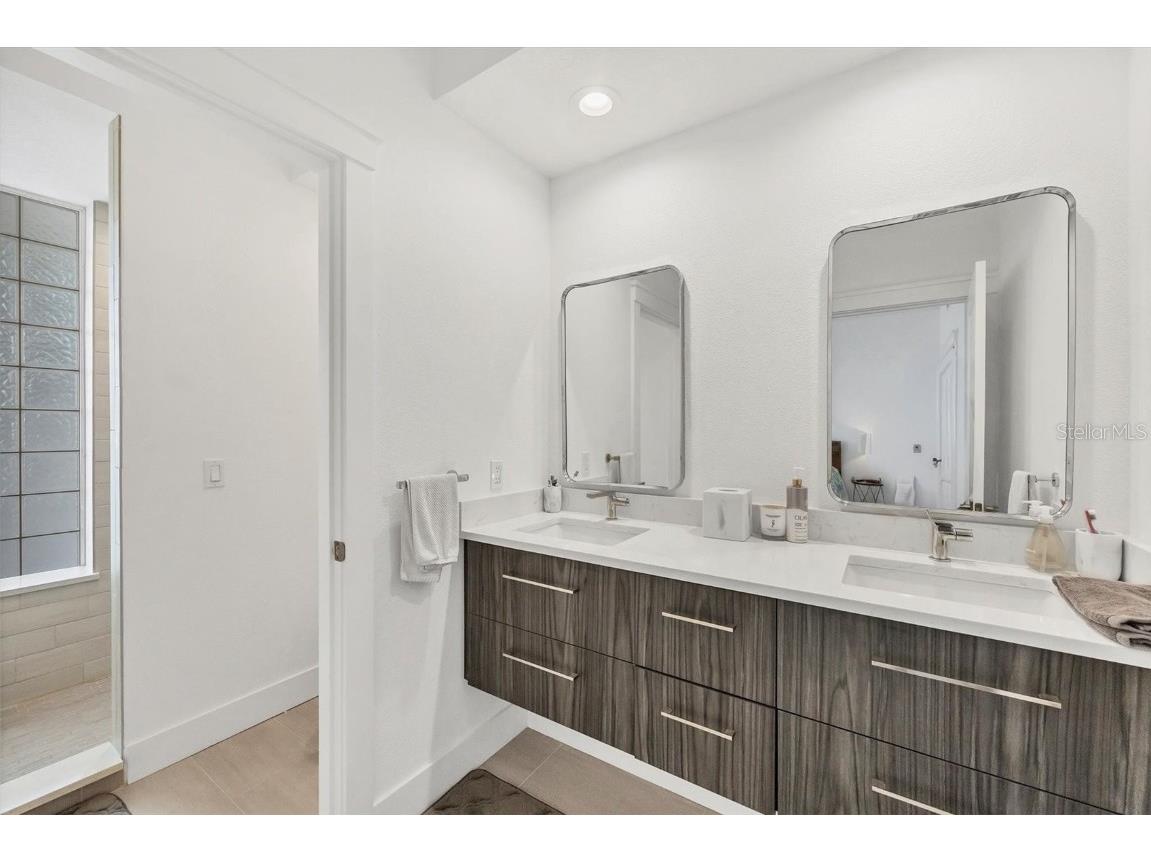 8234 Harborside Circle Englewood FL 34224 TB8411390 image15