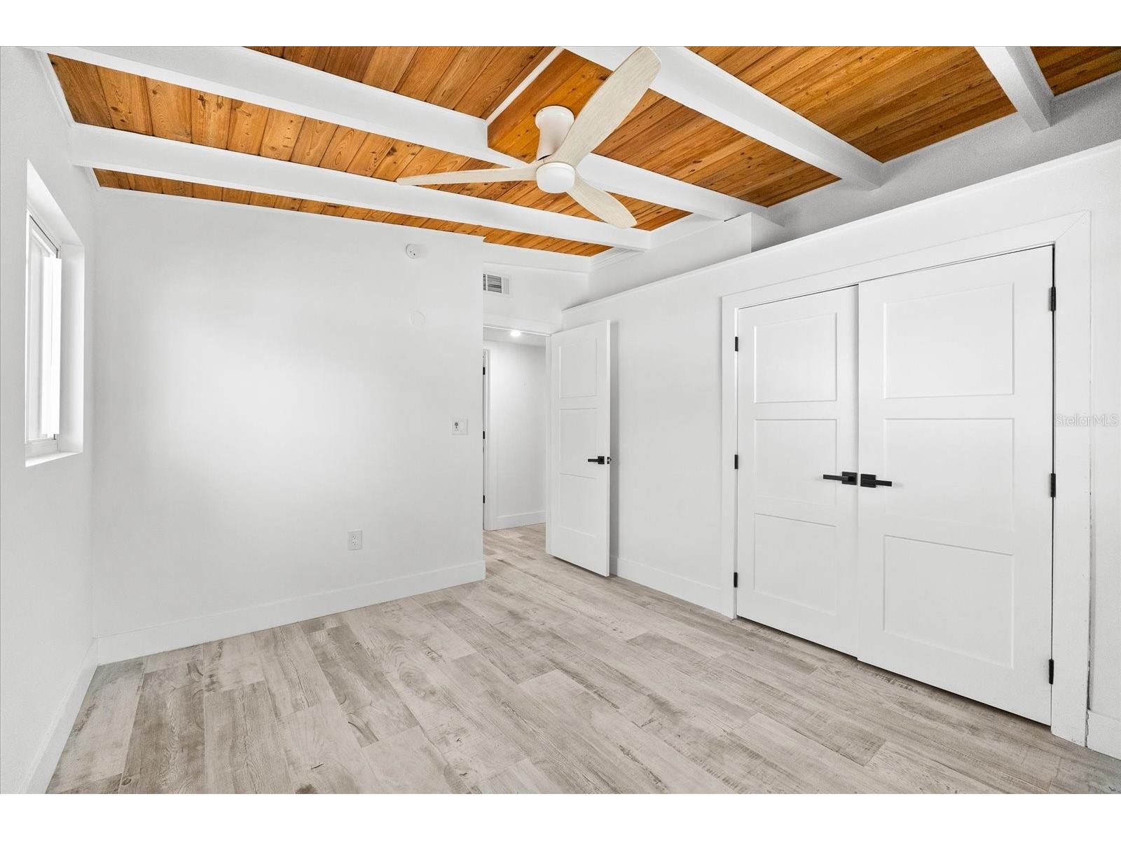 8234 Midnight Pass Road Sarasota FL 34242 - HERON LAGOON A4654399 image17