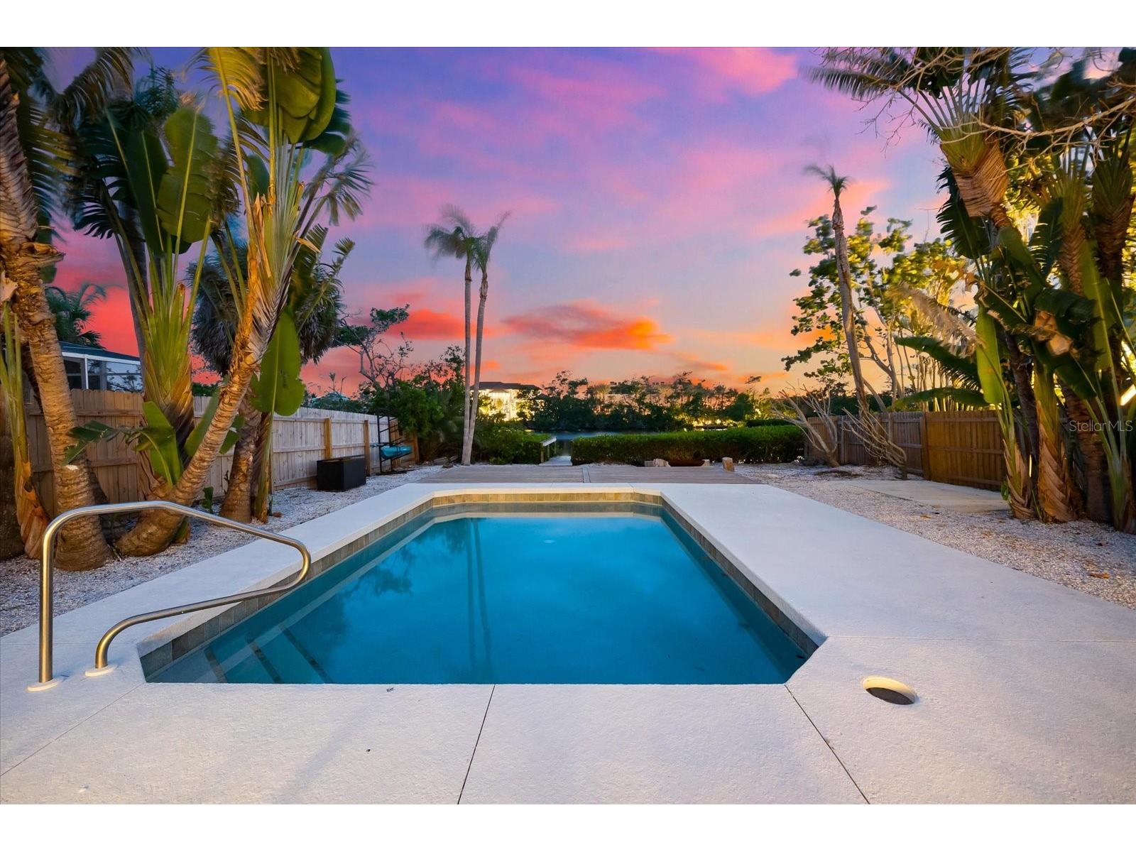 8234 Midnight Pass Road Sarasota FL 34242 - HERON LAGOON A4654399 image3