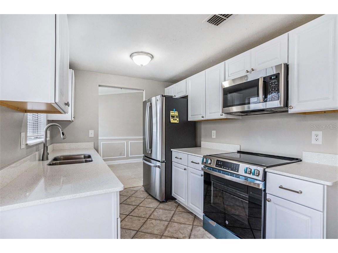 8234 Ravencroft Drive Tampa FL 33615 TB8440684 image11