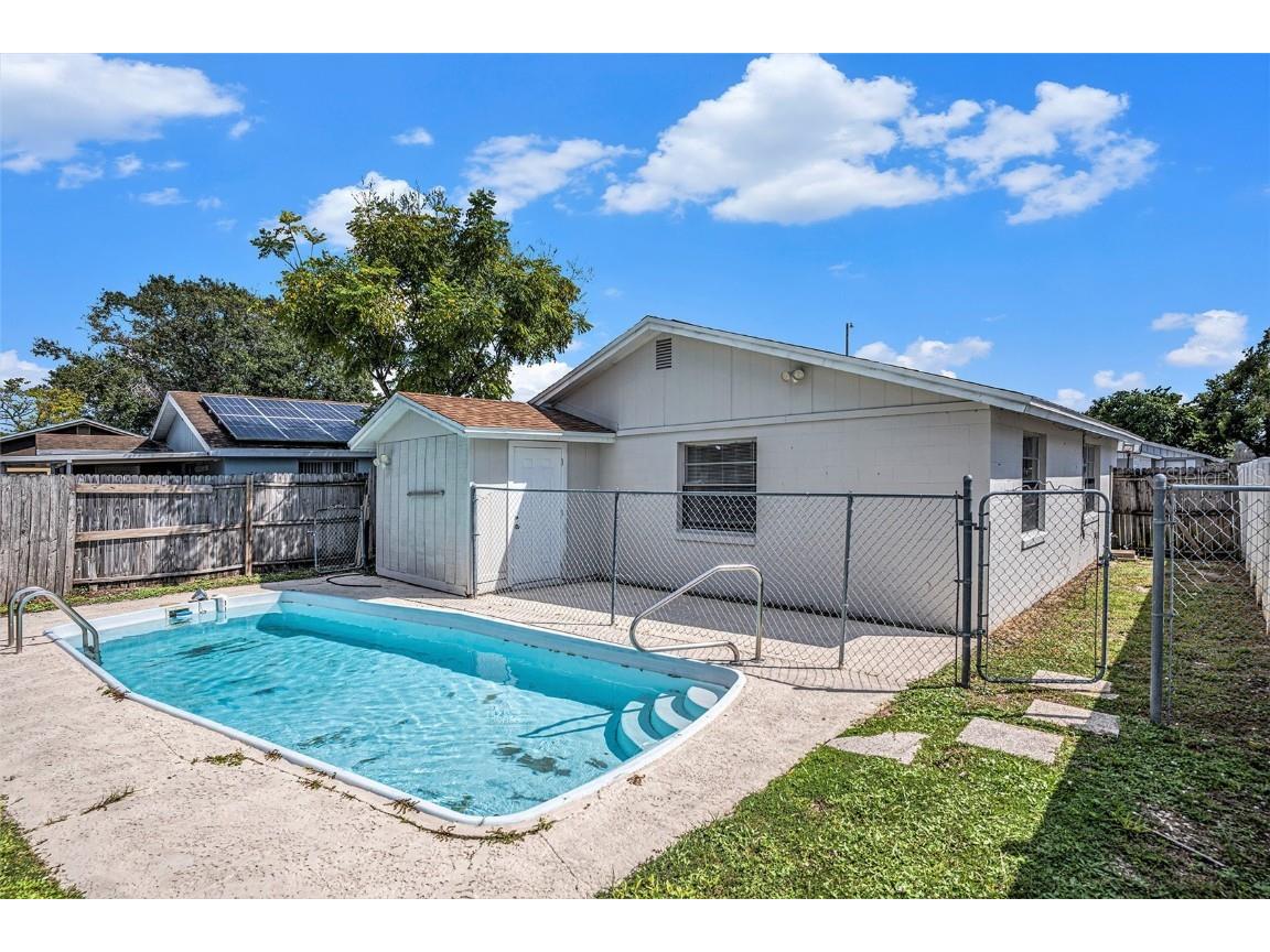 8234 Ravencroft Drive Tampa FL 33615 TB8440684 image24