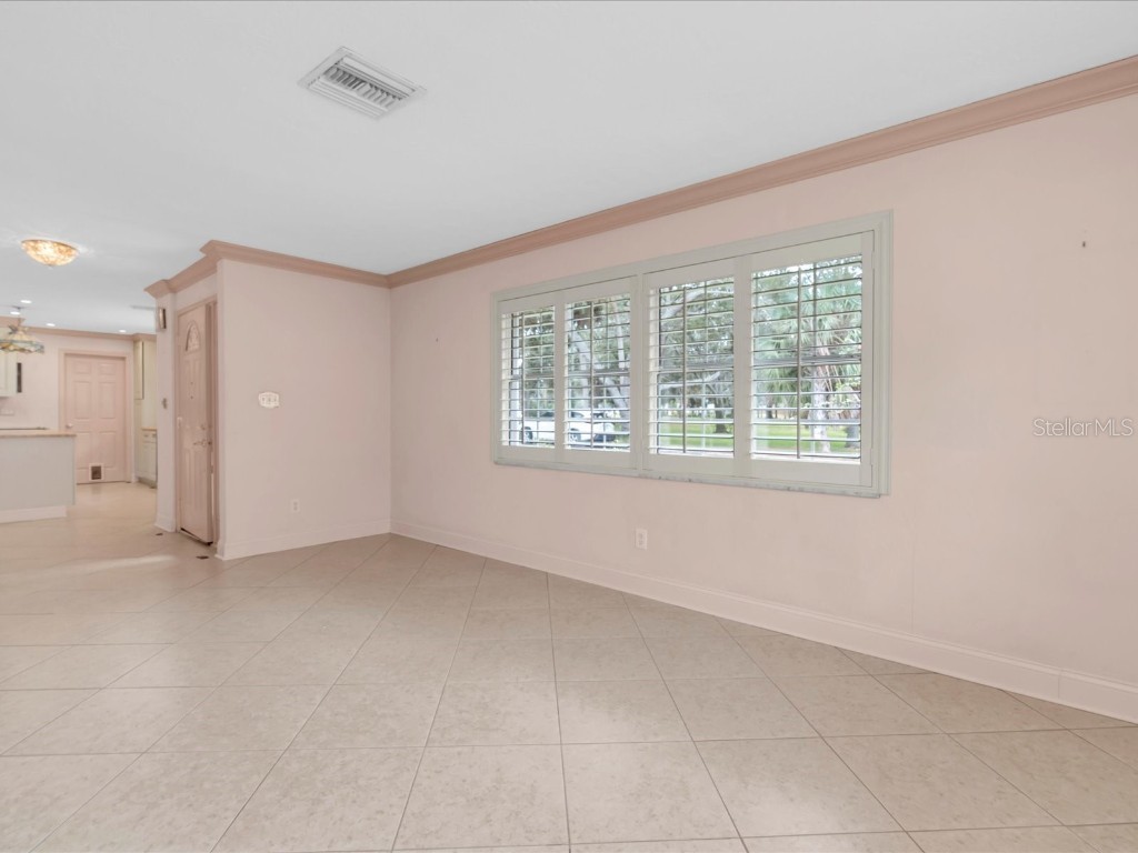 8235 39th Avenue N Saint Petersburg FL 33709 TB8445910 image11