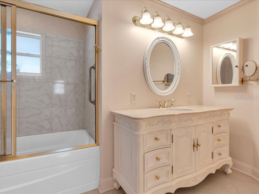 8235 39th Avenue N Saint Petersburg FL 33709 TB8445910 image23