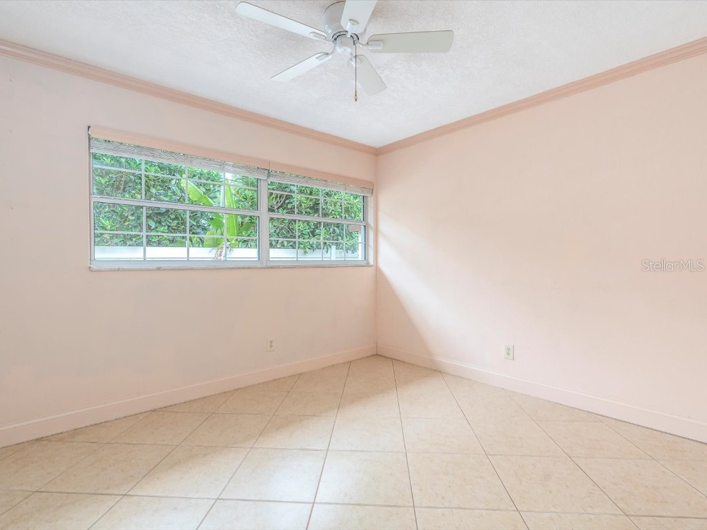 8235 39th Avenue N Saint Petersburg FL 33709 TB8445910 image25