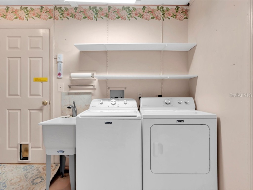 8235 39th Avenue N Saint Petersburg FL 33709 TB8445910 image27