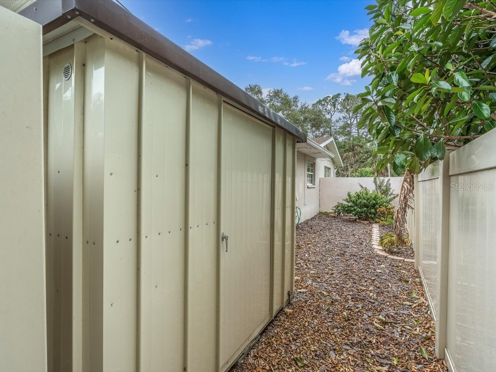 8235 39th Avenue N Saint Petersburg FL 33709 TB8445910 image35