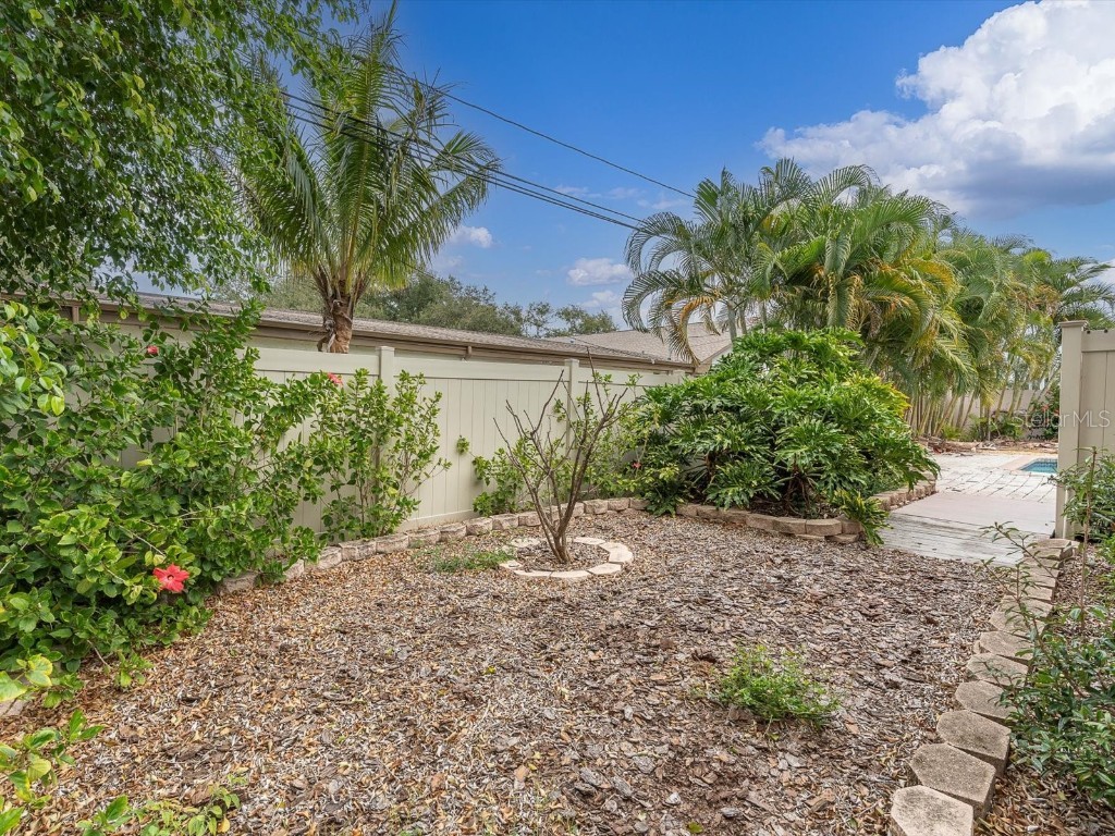 8235 39th Avenue N Saint Petersburg FL 33709 TB8445910 image36