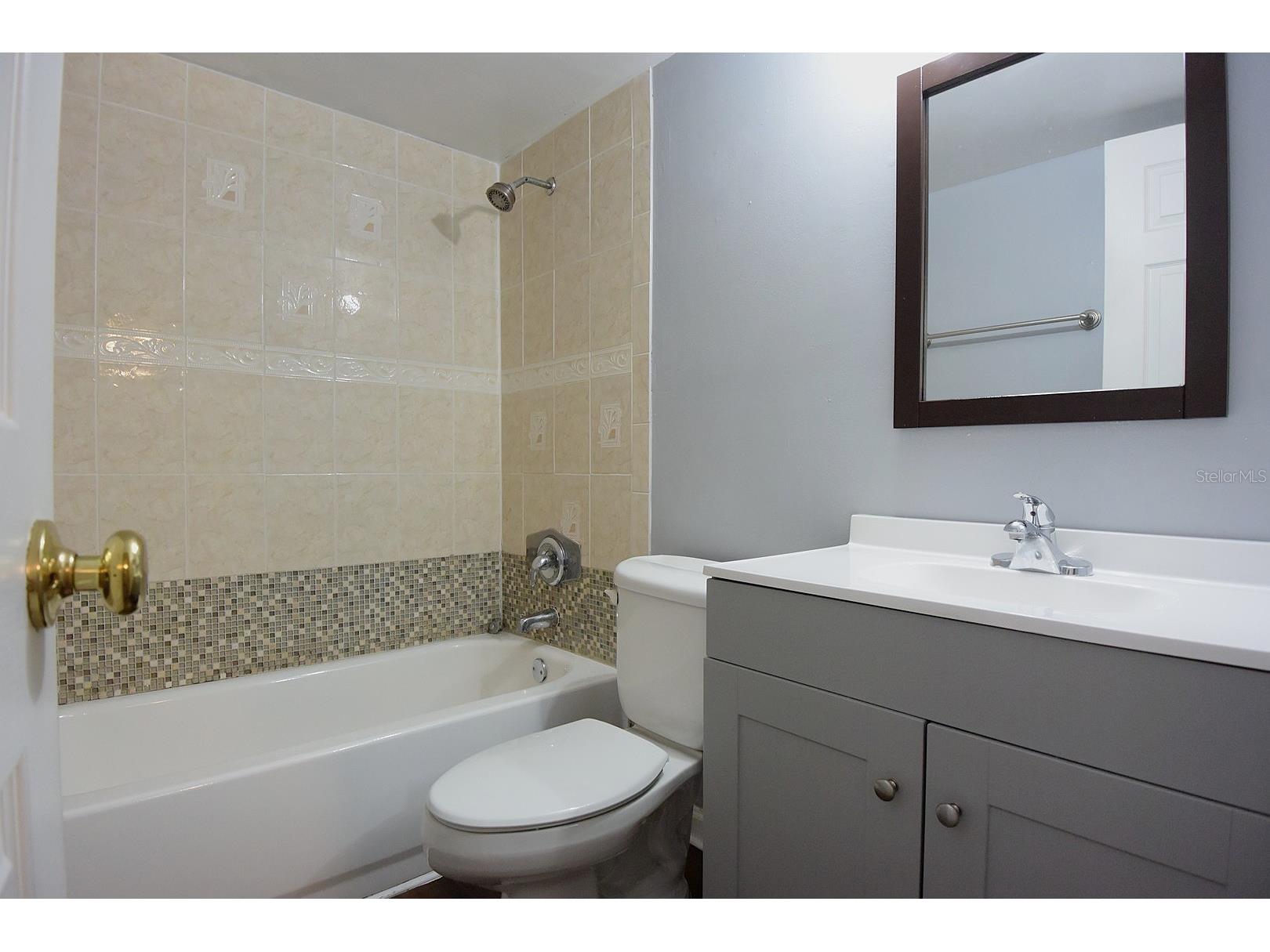 8235 Donaldson Drive Tampa FL 33615 W7887125 image21