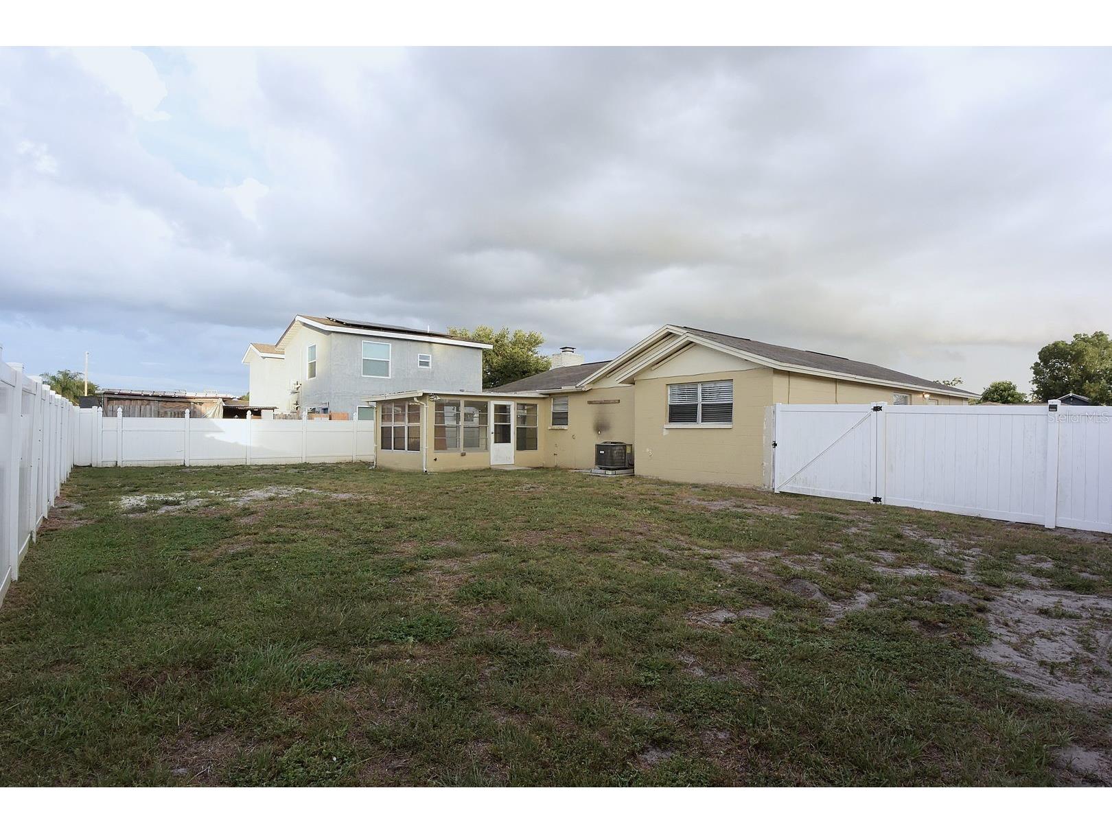 8235 Donaldson Drive Tampa FL 33615 W7887125 image33