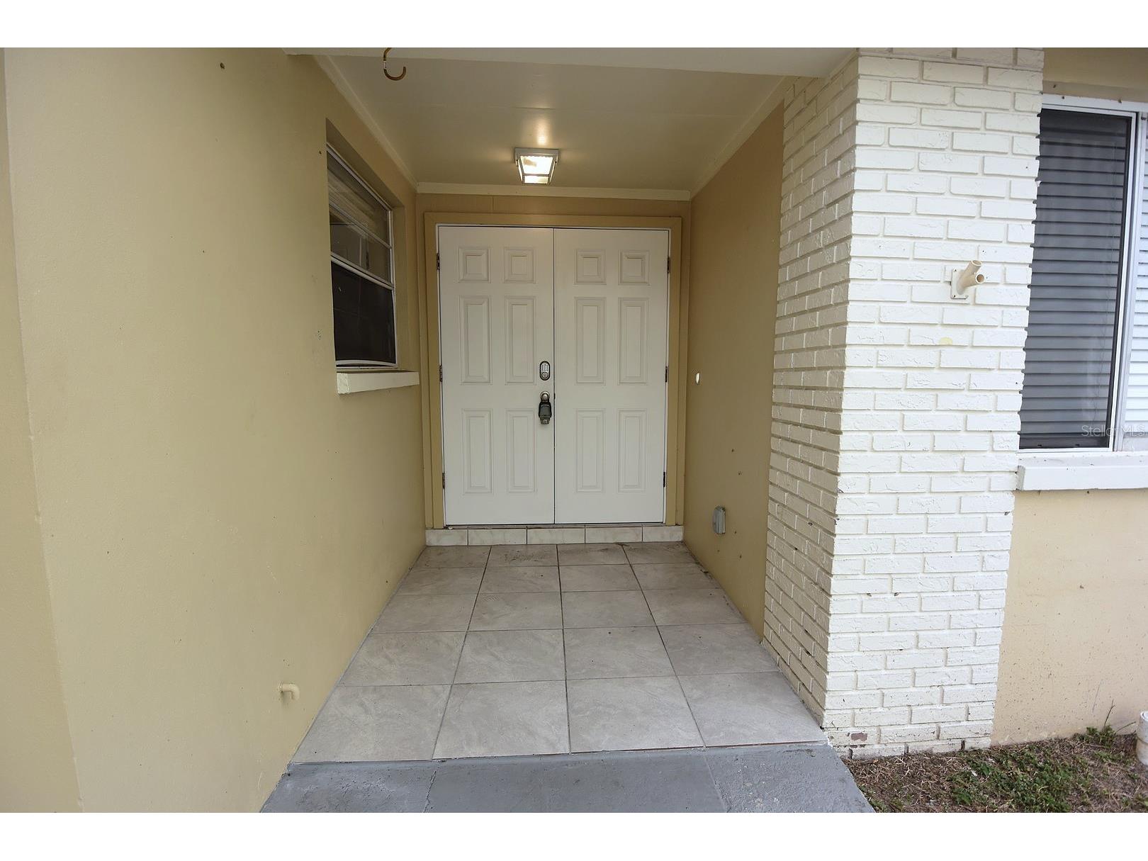 8235 Donaldson Drive Tampa FL 33615 W7887125 image5