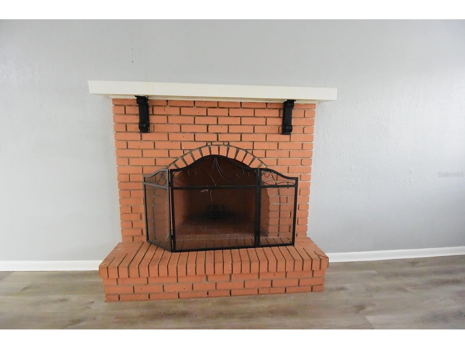 8235 Donaldson Drive Tampa FL 33615 W7887125 image8