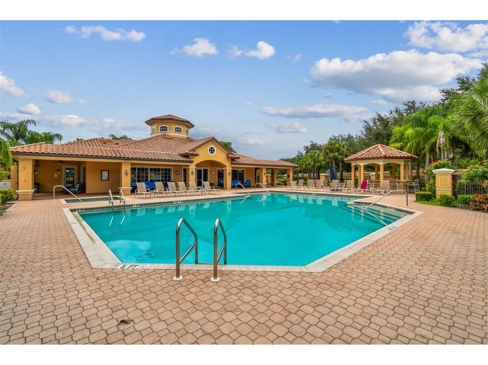 8235 Miramar Way Lakewood Ranch FL 34202 A4684561 image78