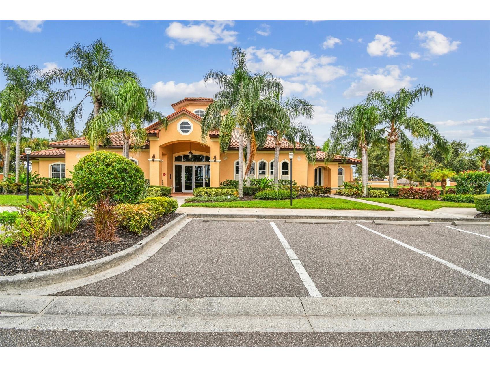8235 Miramar Way Lakewood Ranch FL 34202 A4684561 image80