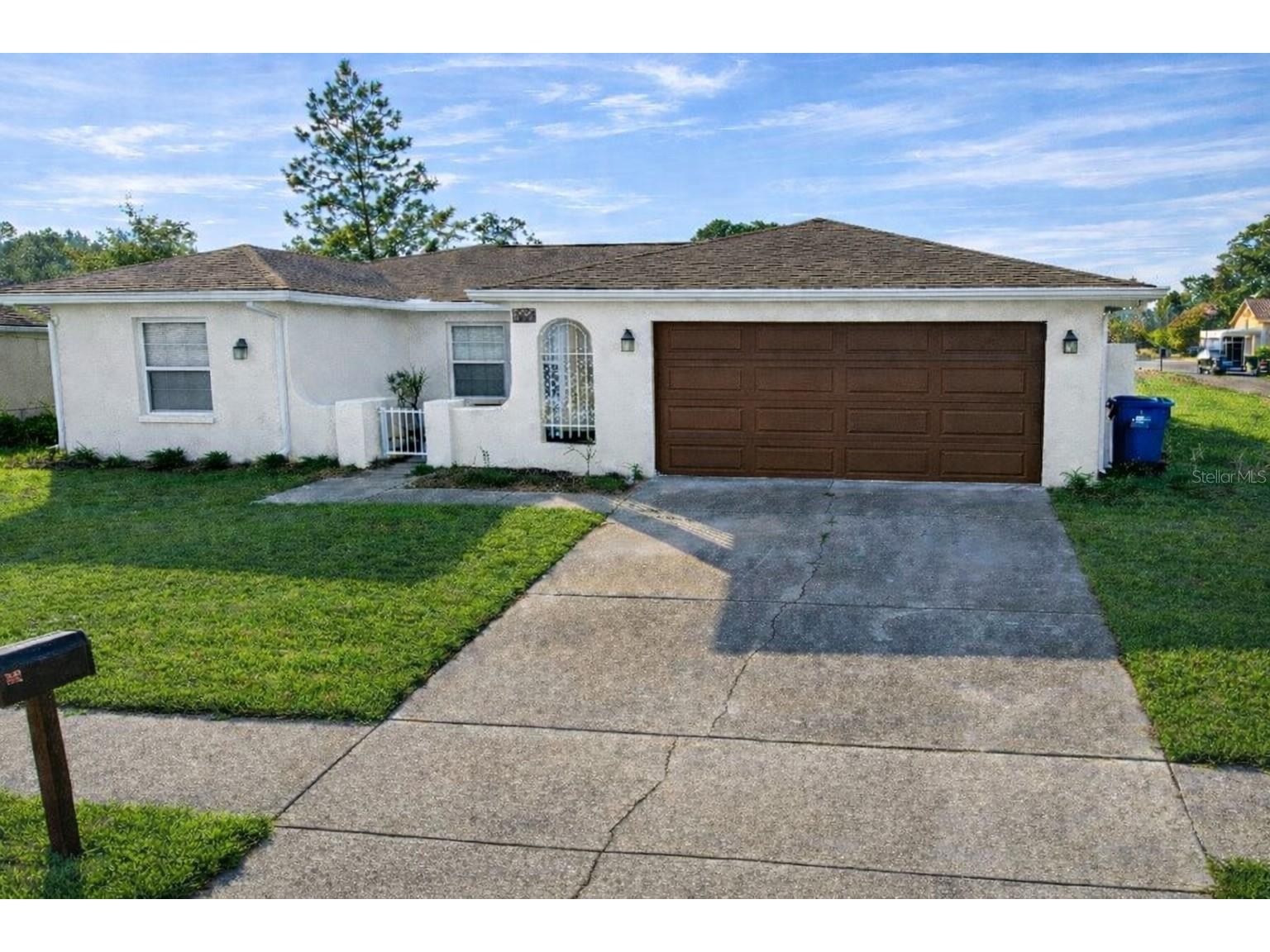 8235 Red Cedar Drive Port Richey FL 34668 O6390372 image1