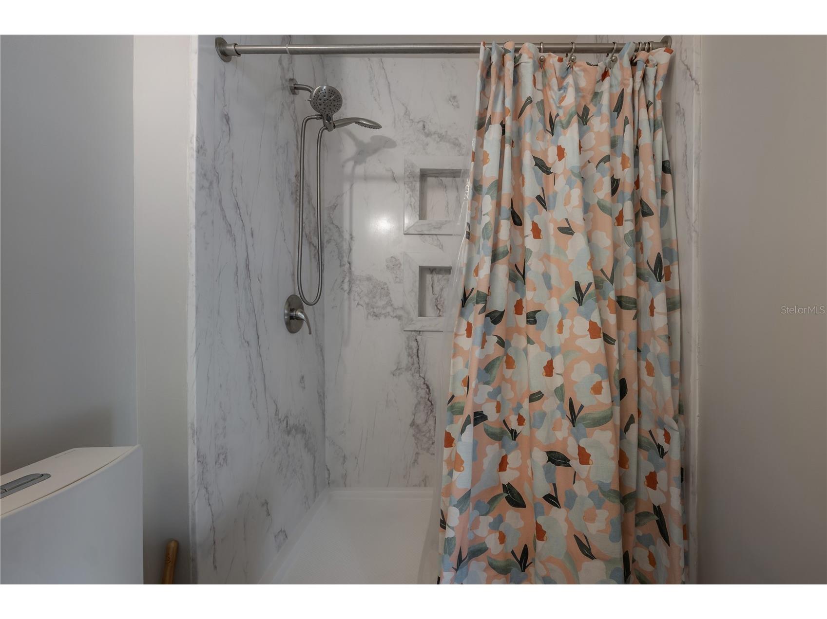 8235 Vassar Circle Tampa FL 33634 TB8515171 image21