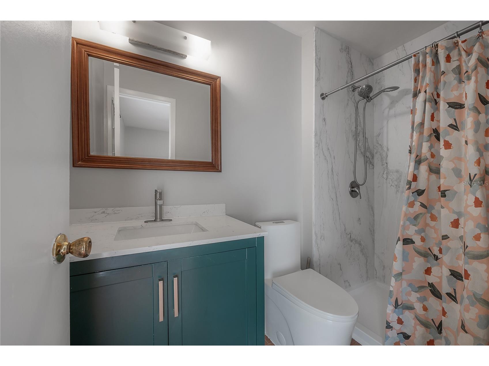 8235 Vassar Circle Tampa FL 33634 TB8515171 image22