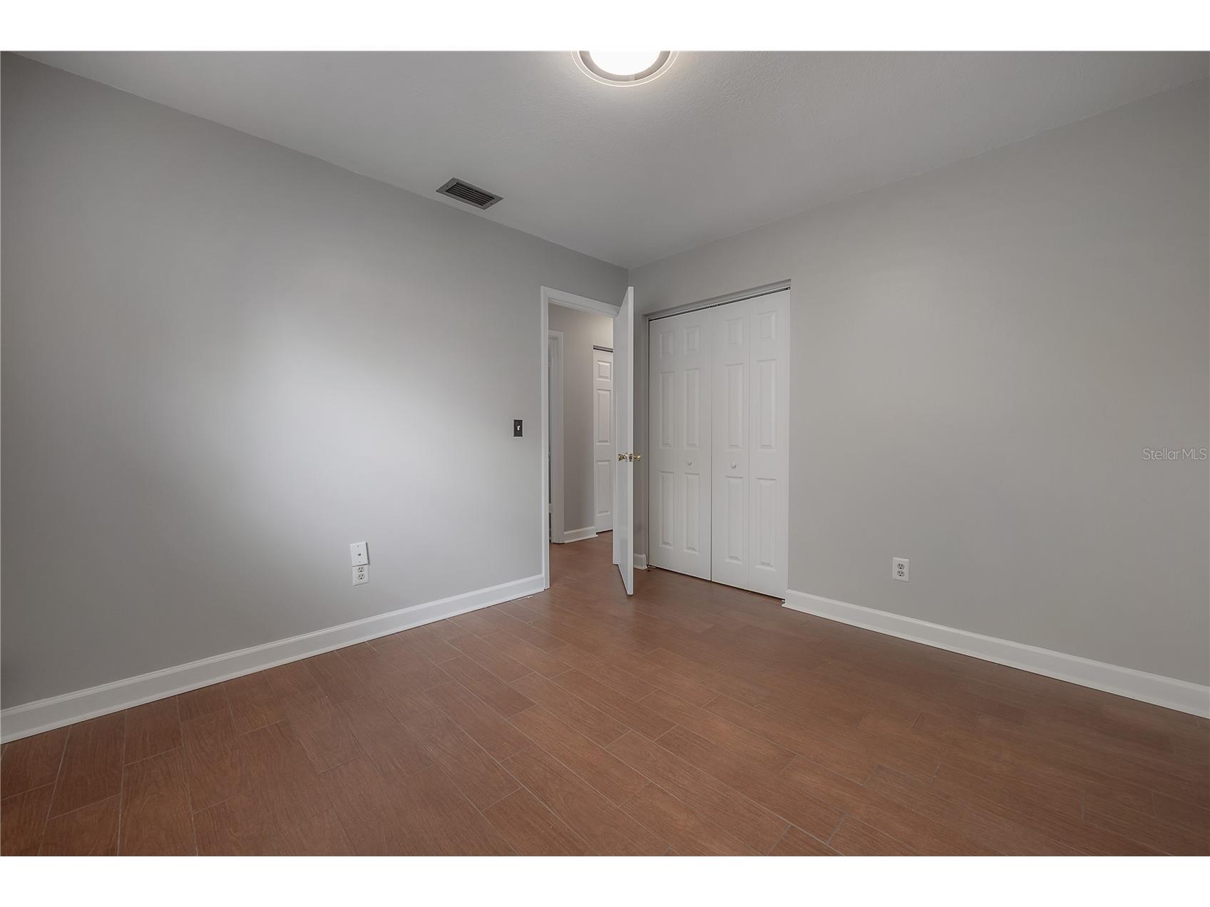8235 Vassar Circle Tampa FL 33634 TB8515171 image28