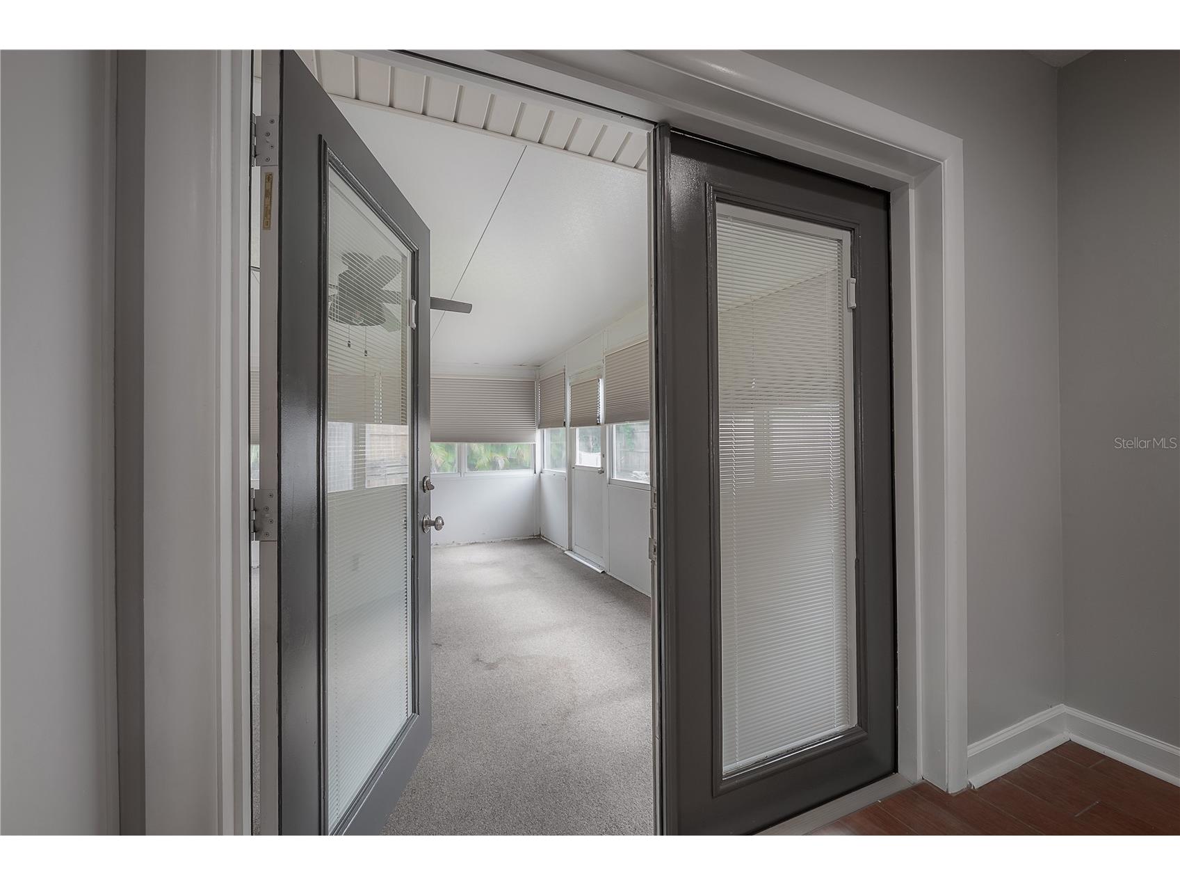 8235 Vassar Circle Tampa FL 33634 TB8515171 image30