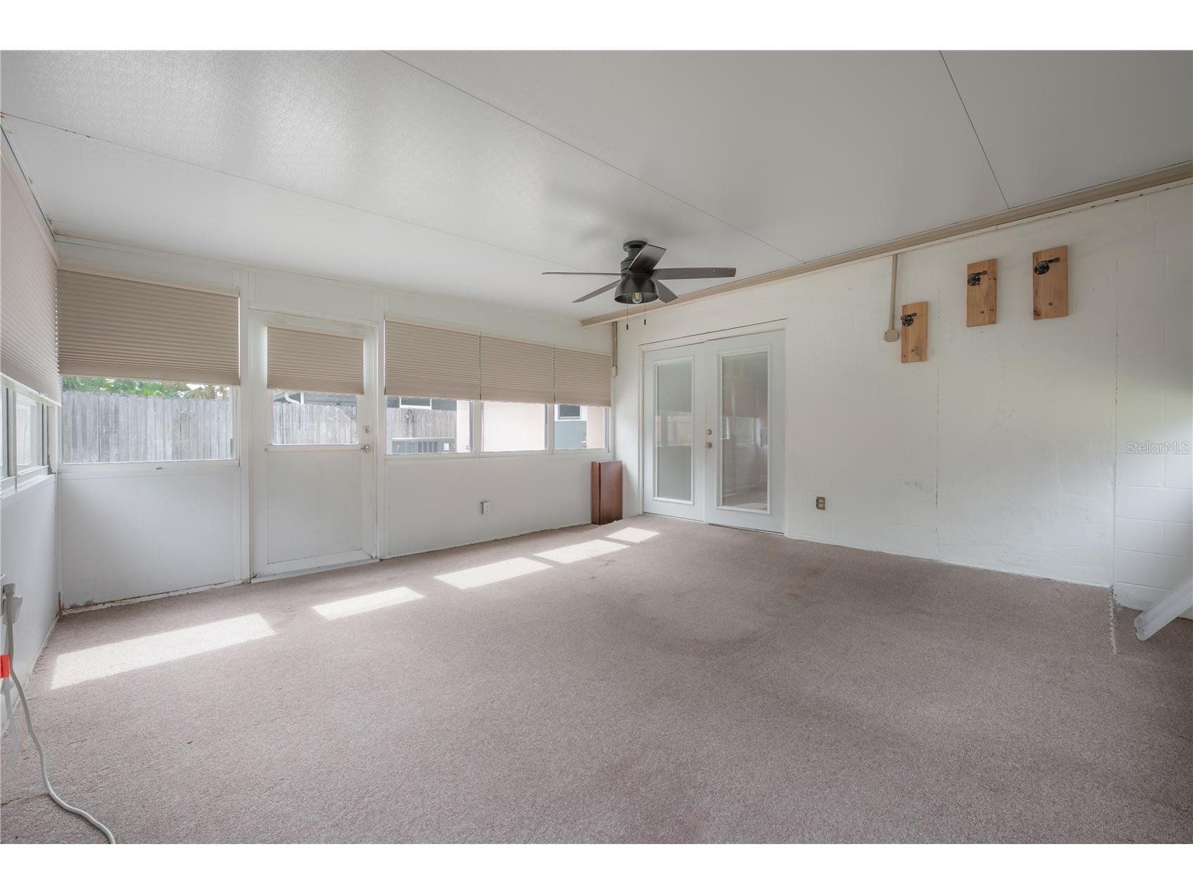 8235 Vassar Circle Tampa FL 33634 TB8515171 image32