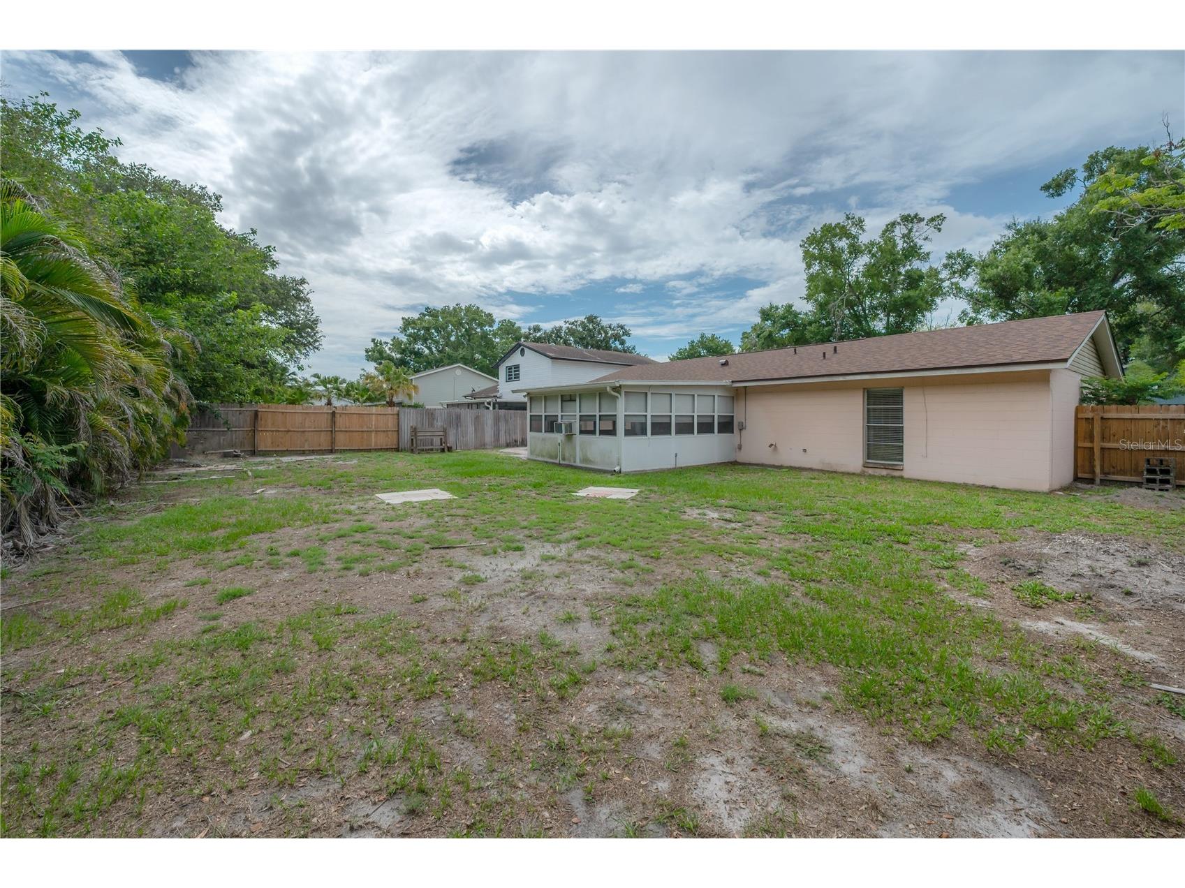 8235 Vassar Circle Tampa FL 33634 TB8515171 image36