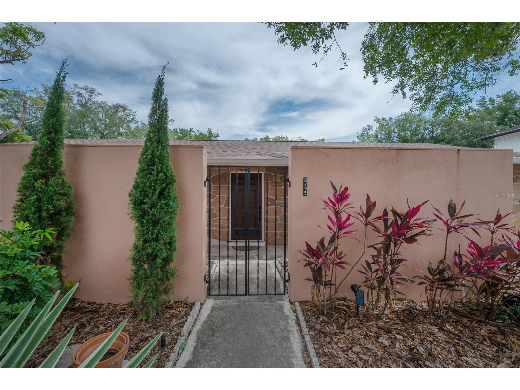 8235 Vassar Circle Tampa FL 33634 TB8515171 image6