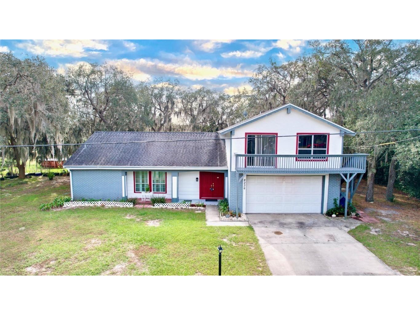 8236 Apple Orchard Road Spring Hill FL 34606 W7859953 image1