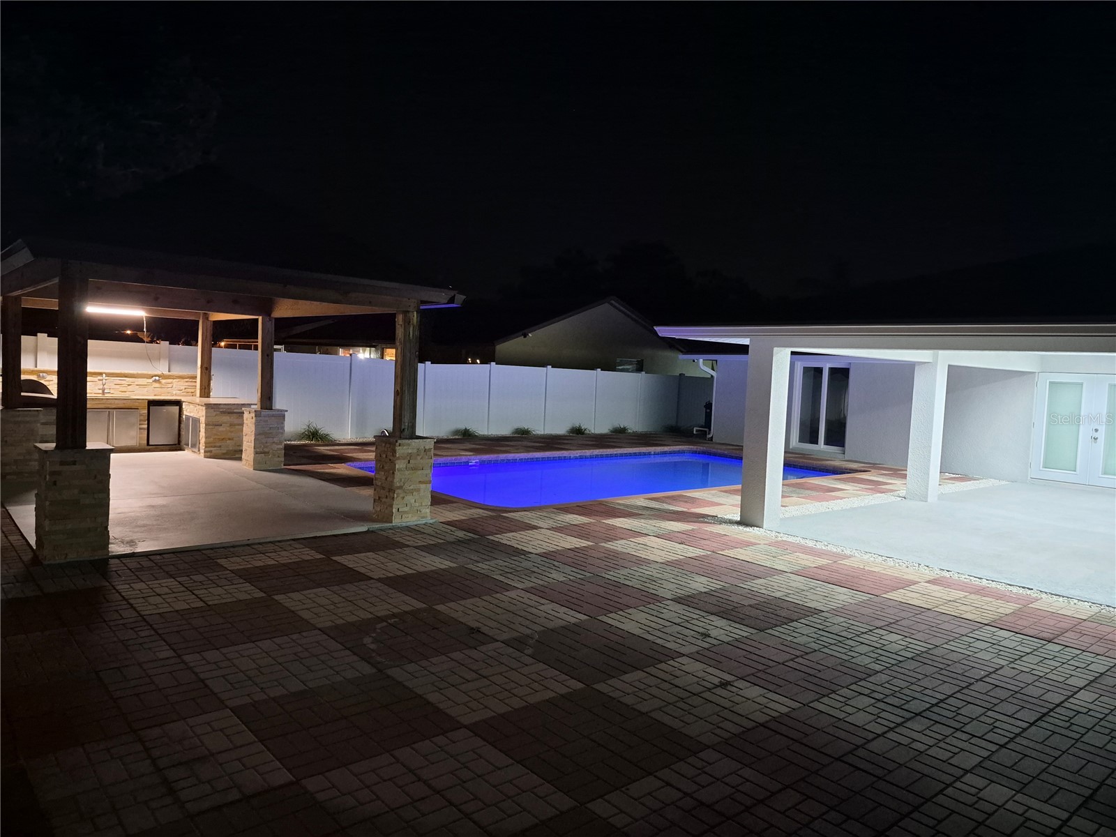 8236 Donaldson Drive Tampa FL 33615 TB8454691 image35