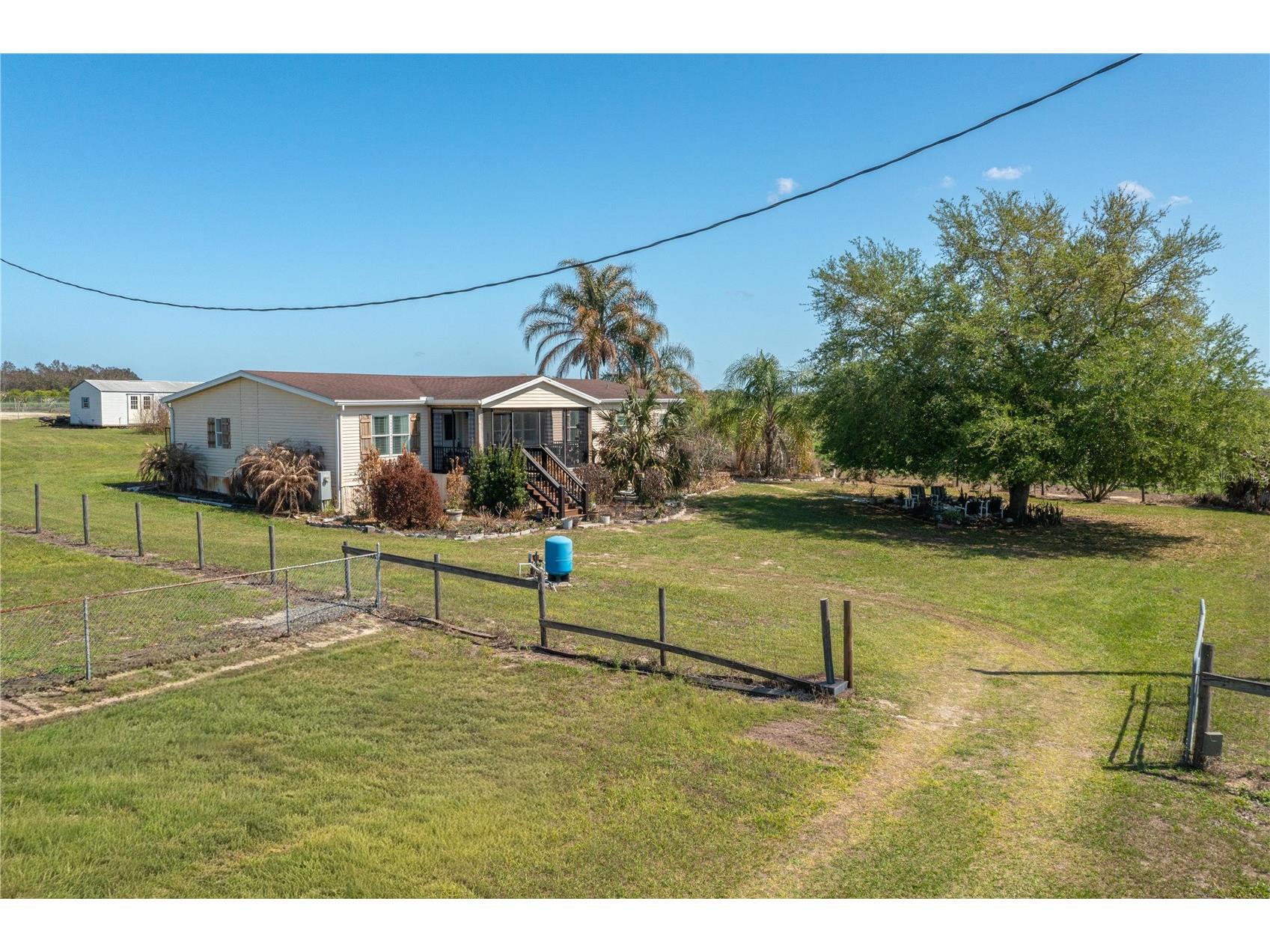 8236 Lake Lowery Road Haines City FL 33844 P4938065 image3