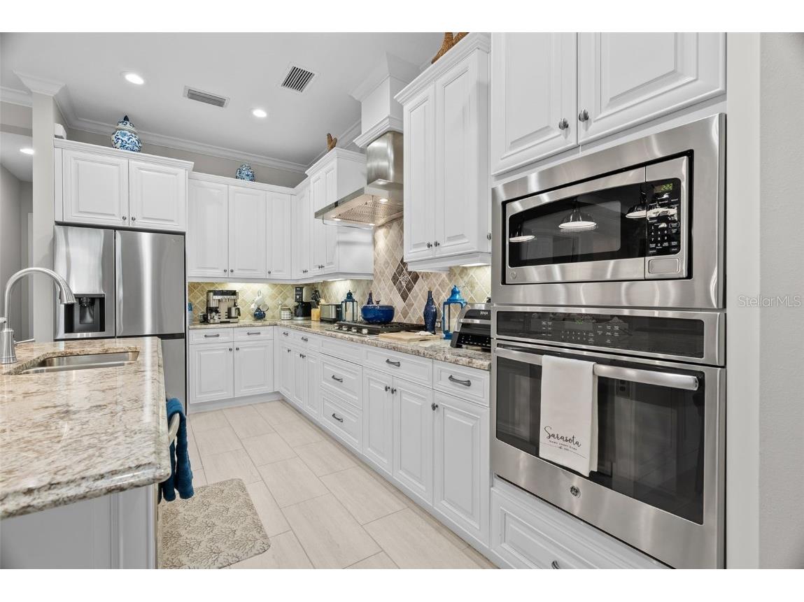 8236 Larkspur Circle Sarasota FL 34241 TB8420751 image16