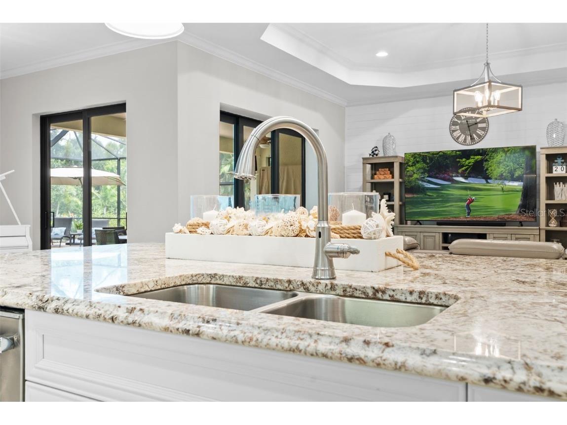 8236 Larkspur Circle Sarasota FL 34241 TB8420751 image33