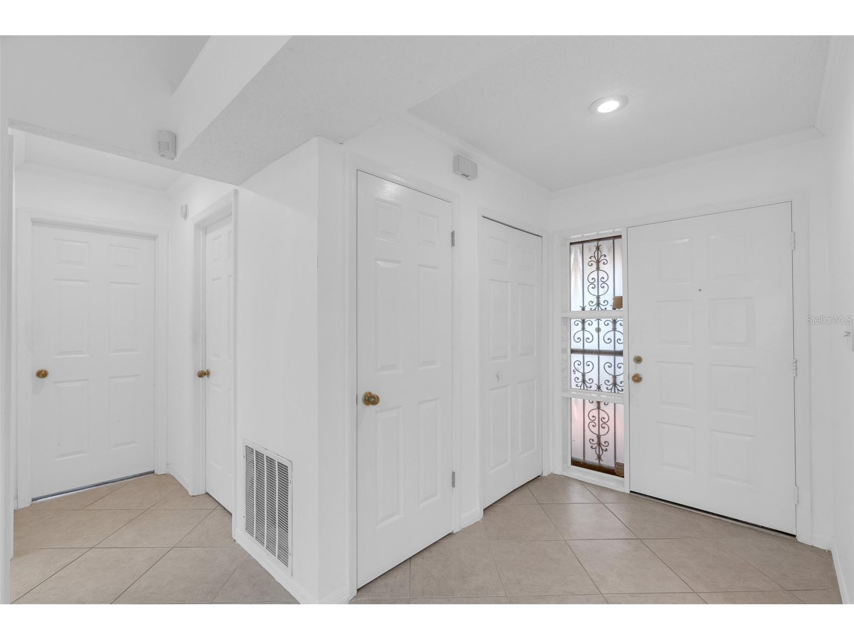 8237 Breeze Cove Lane Orlando FL 32819 O6413667 image17