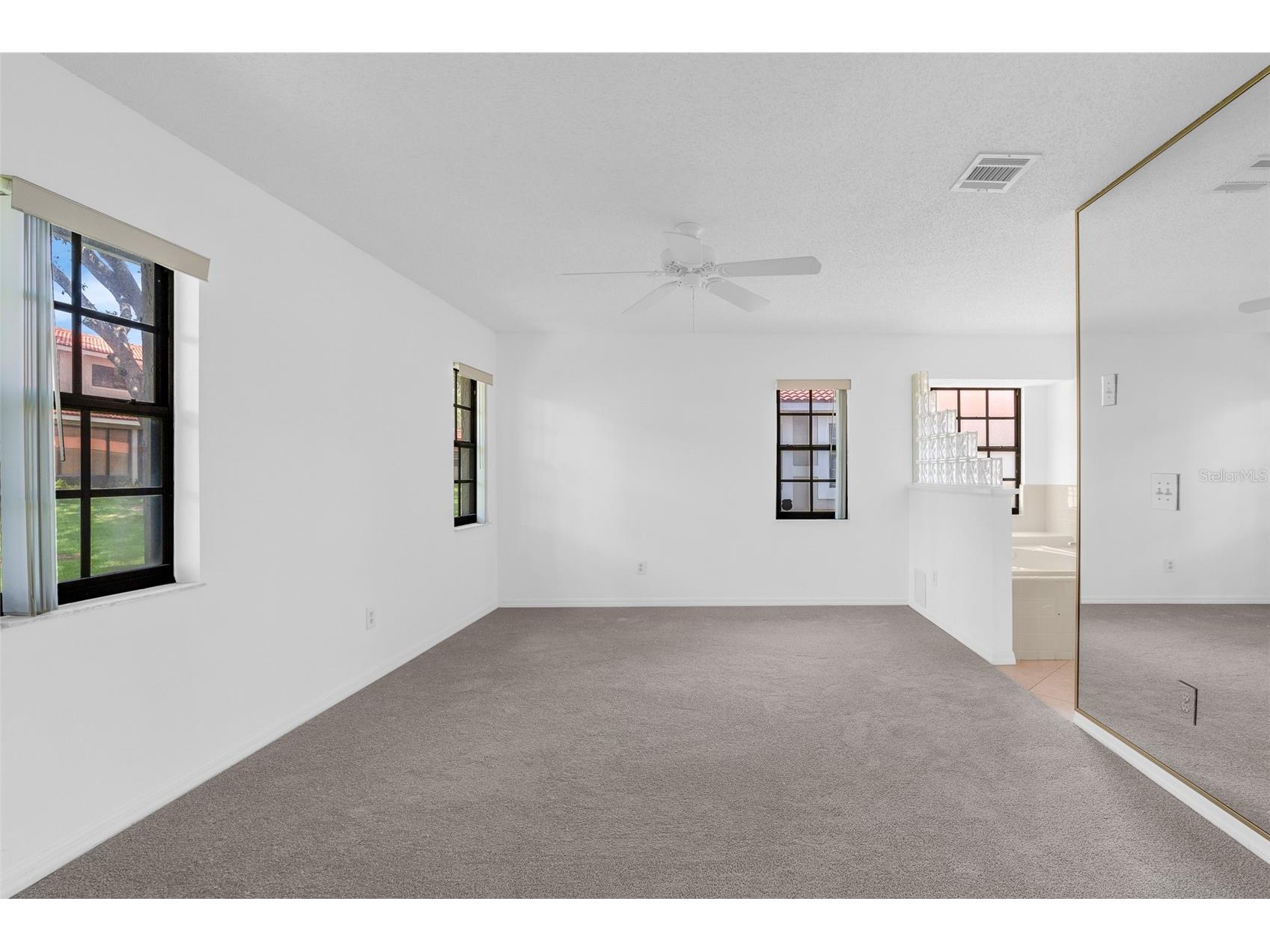 8237 Breeze Cove Lane Orlando FL 32819 O6413667 image43