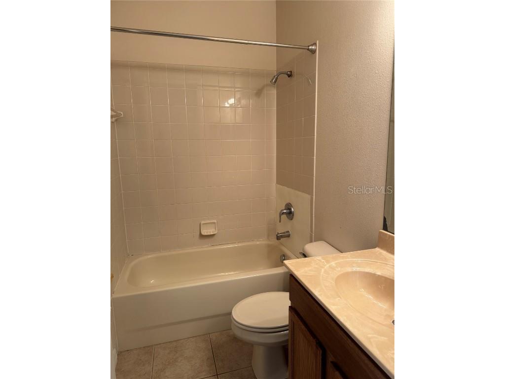 8237 Dunham Station Drive Tampa FL 33647 TB8435511 image23