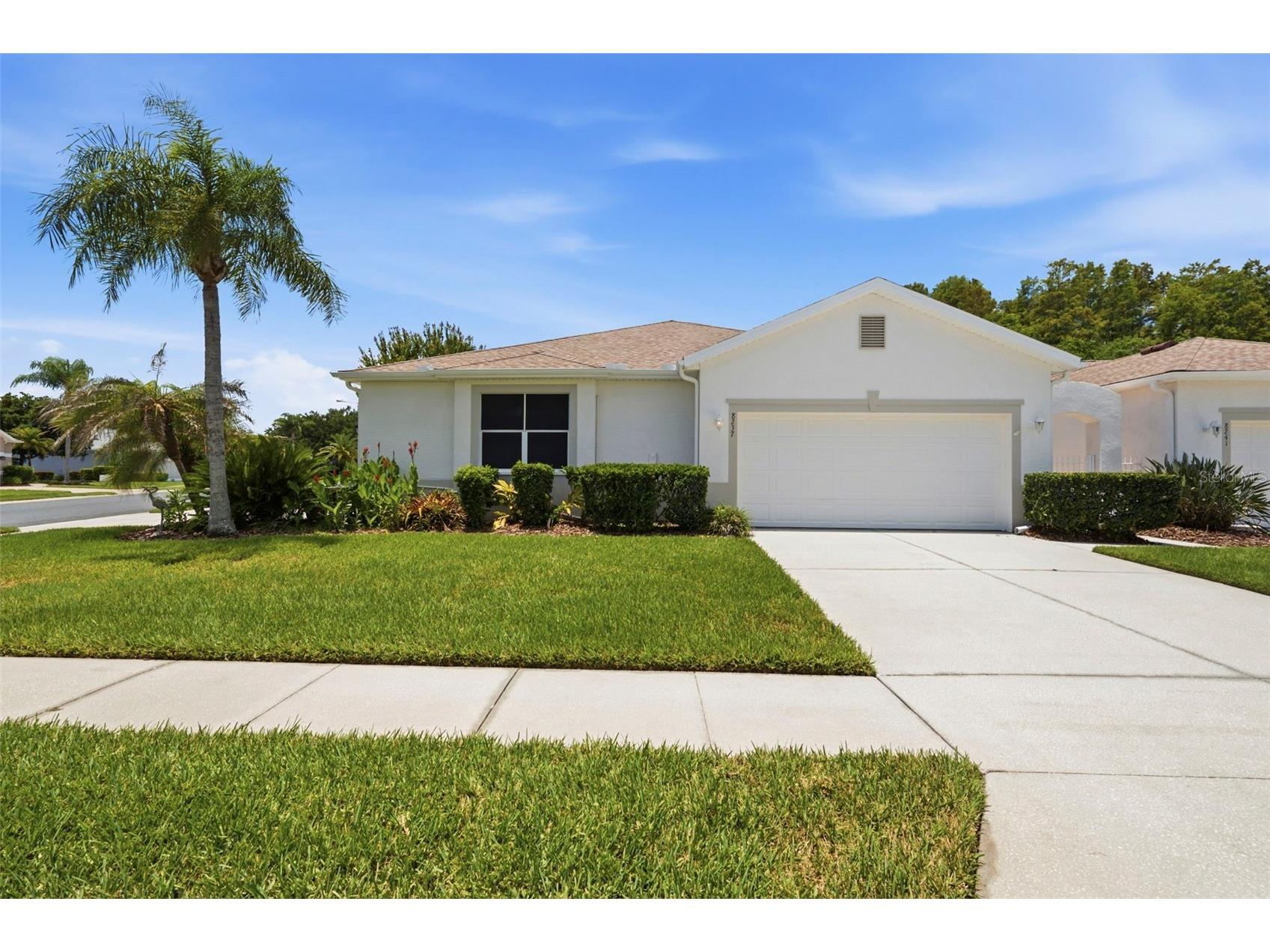 8237 Fallglo Lane Land O Lakes FL 34637 TB8519397 image44