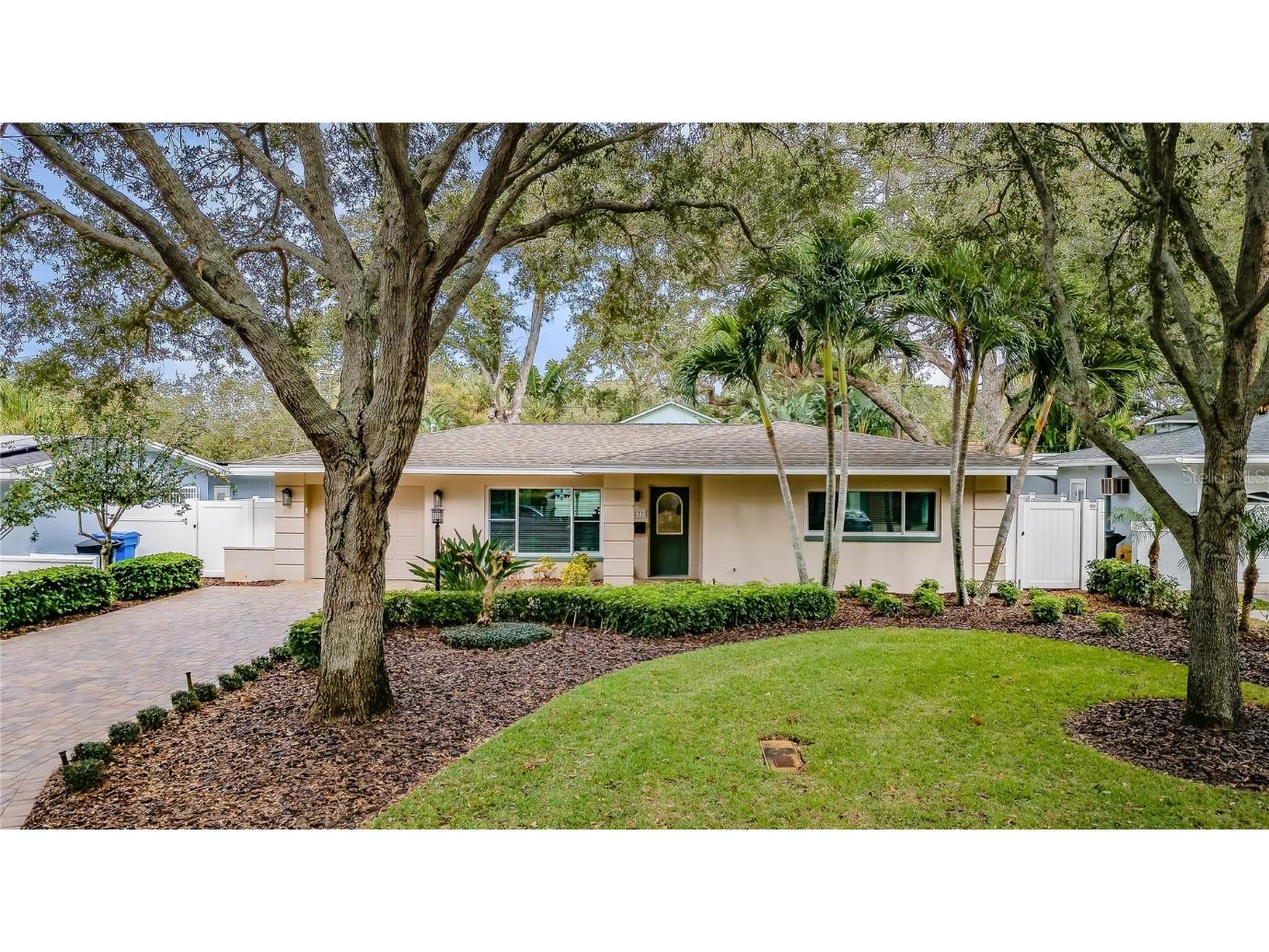 8237 Yardley Avenue N Saint Petersburg FL 33710 U8226452 image1