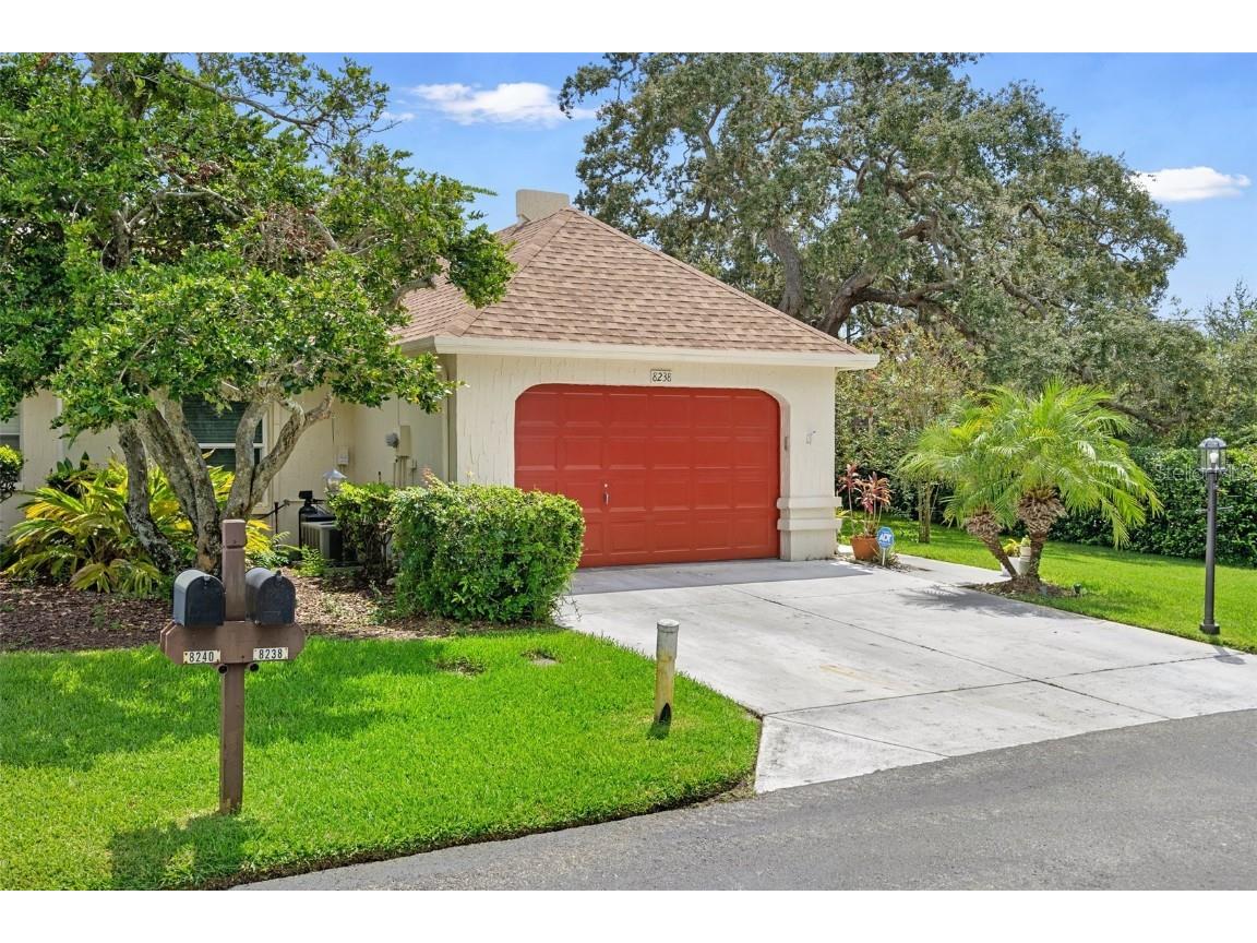 8238 Antigua Court #8238 Port Richey FL 34668 W7857430 image1