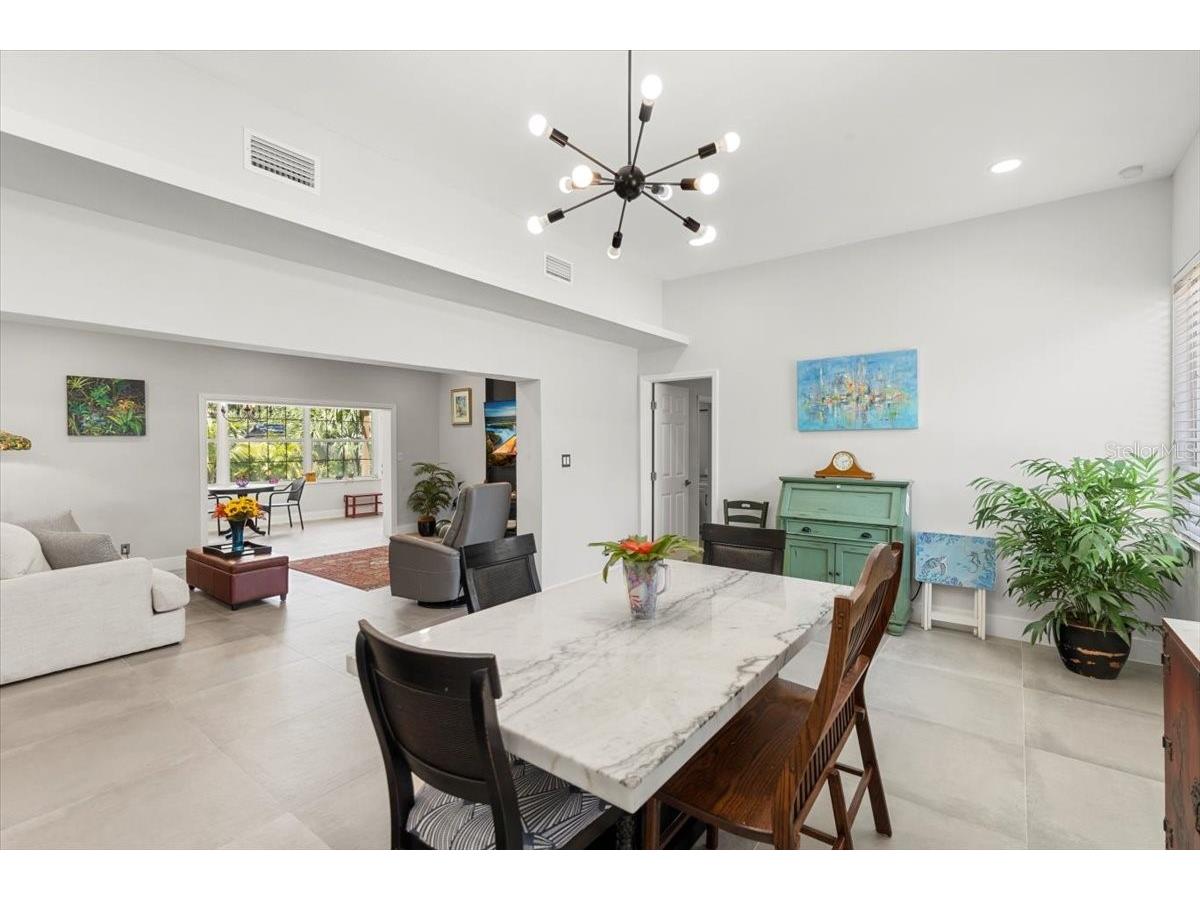 8239 26th Avenue N Saint Petersburg FL 33710 TB8527176 image33