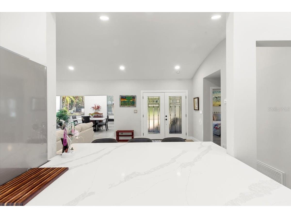 8239 26th Avenue N Saint Petersburg FL 33710 TB8527176 image35