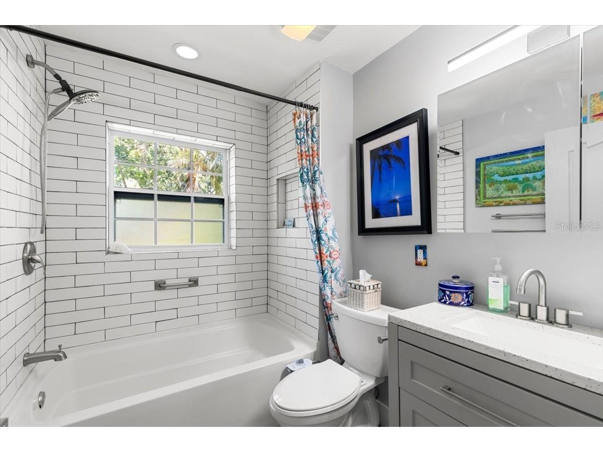 8239 26th Avenue N Saint Petersburg FL 33710 TB8527176 image59