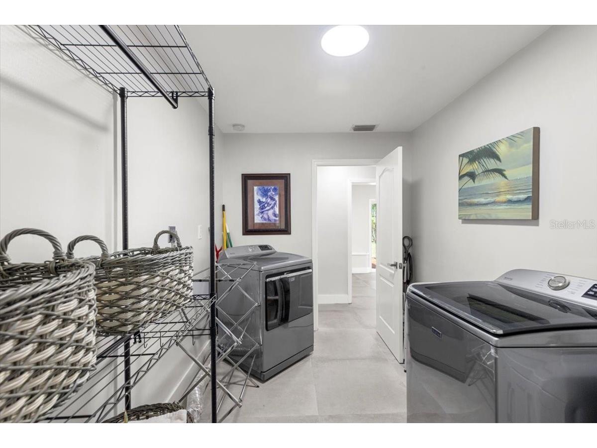8239 26th Avenue N Saint Petersburg FL 33710 TB8527176 image64