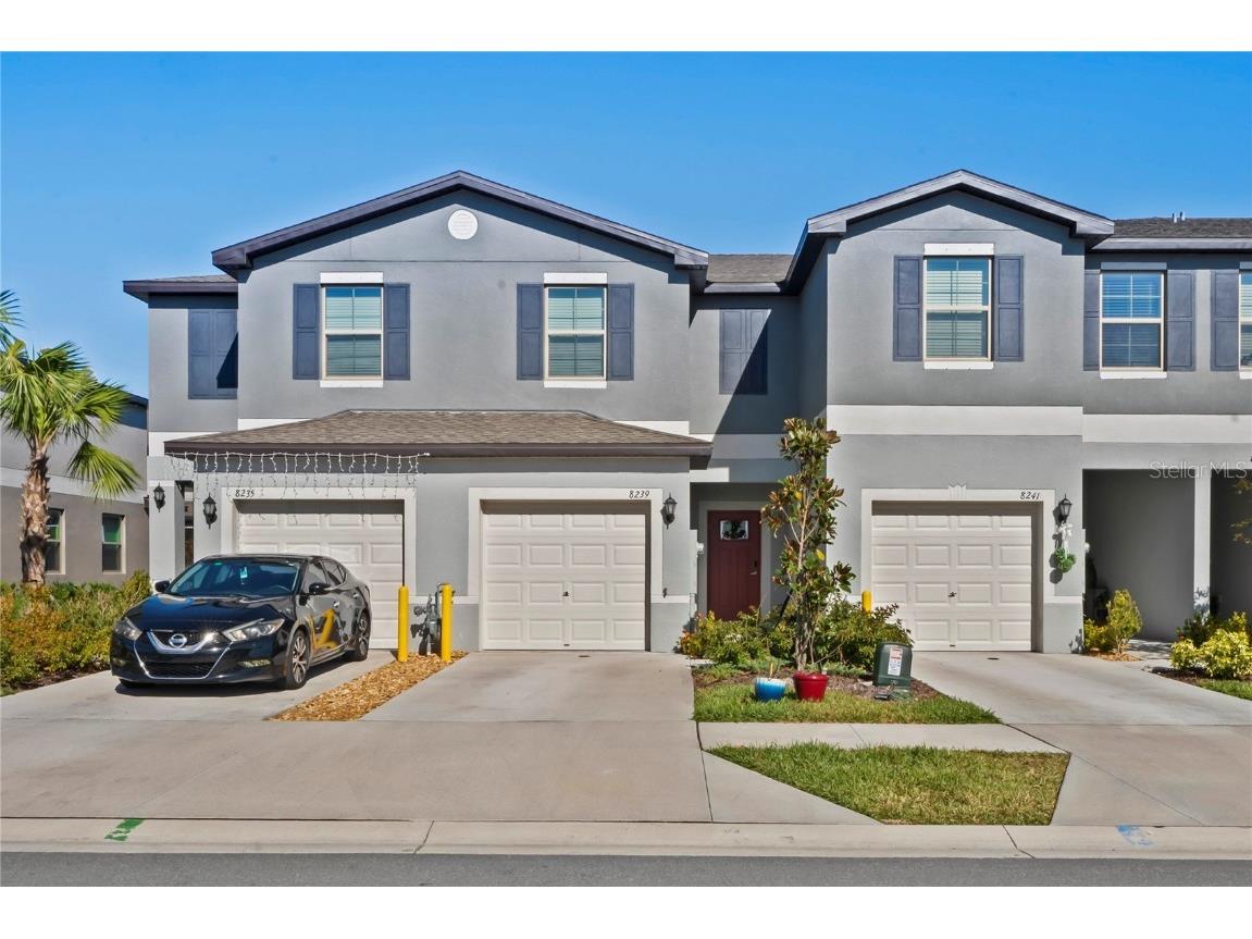 8239 Crescent Oaks Drive New Port Richey FL 34655 TB8325543 image1