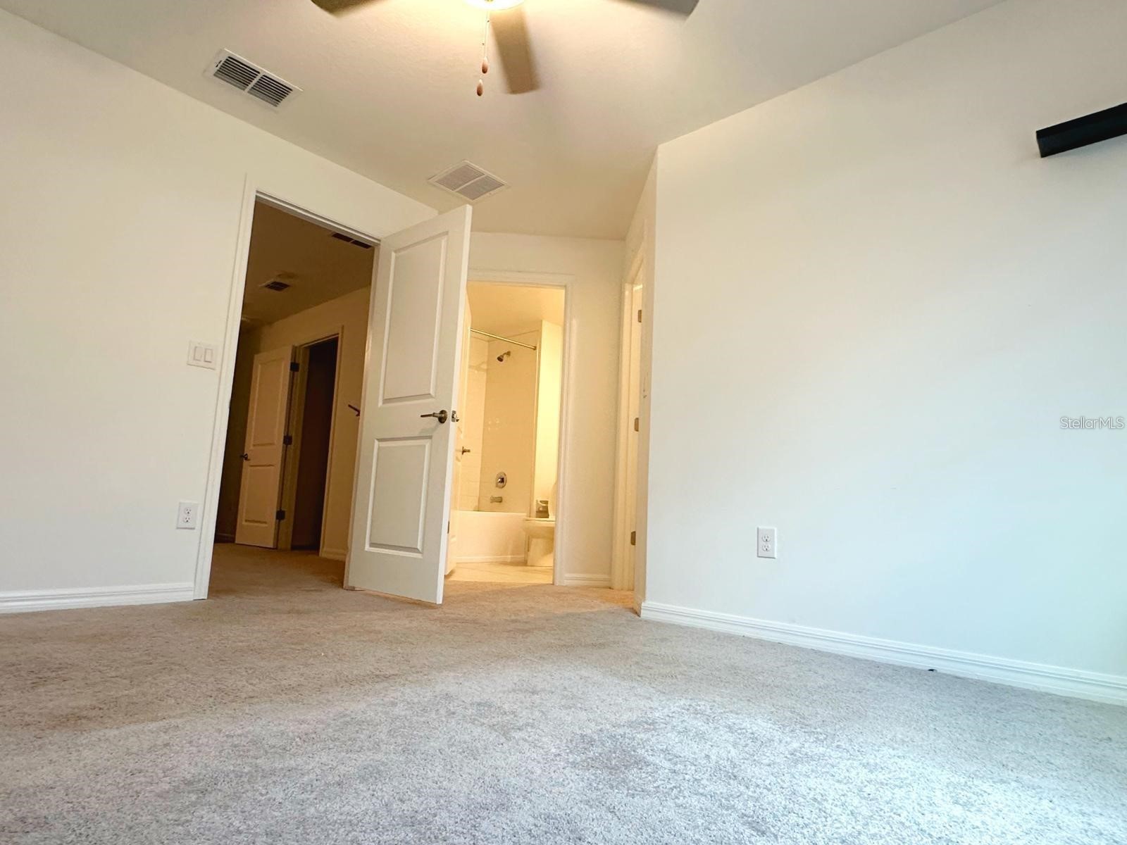 8239 Crescent Oaks Drive New Port Richey FL 34655 TB8512583 image20