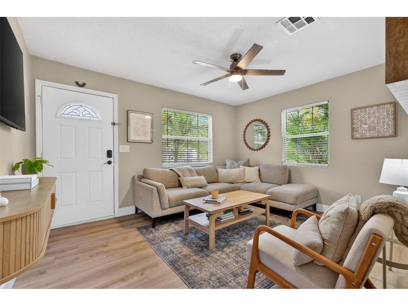 824 59th Ave Ne Saint Petersburg FL 33703 TB8514317 image10