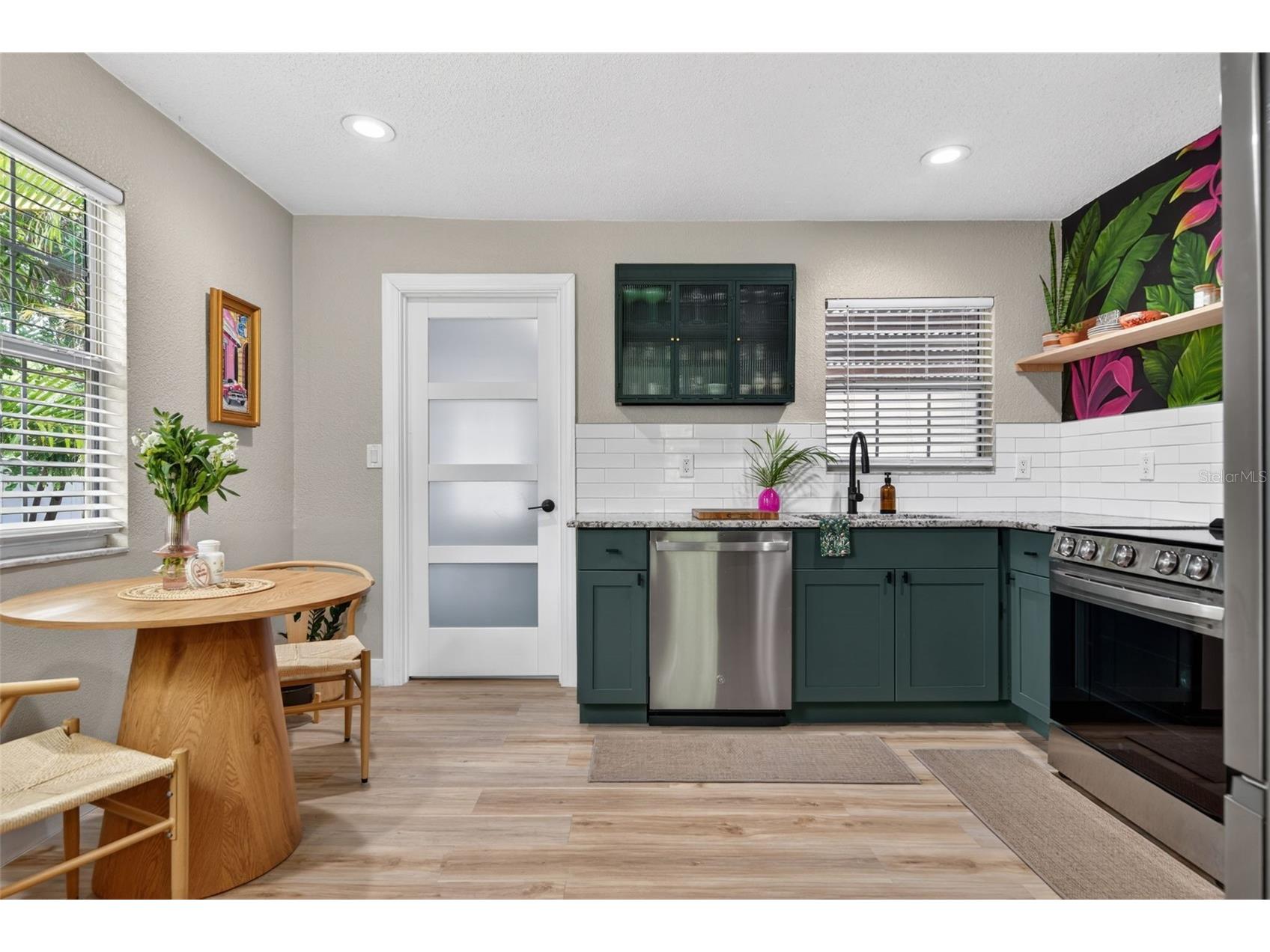 824 59th Ave Ne Saint Petersburg FL 33703 TB8514317 image13