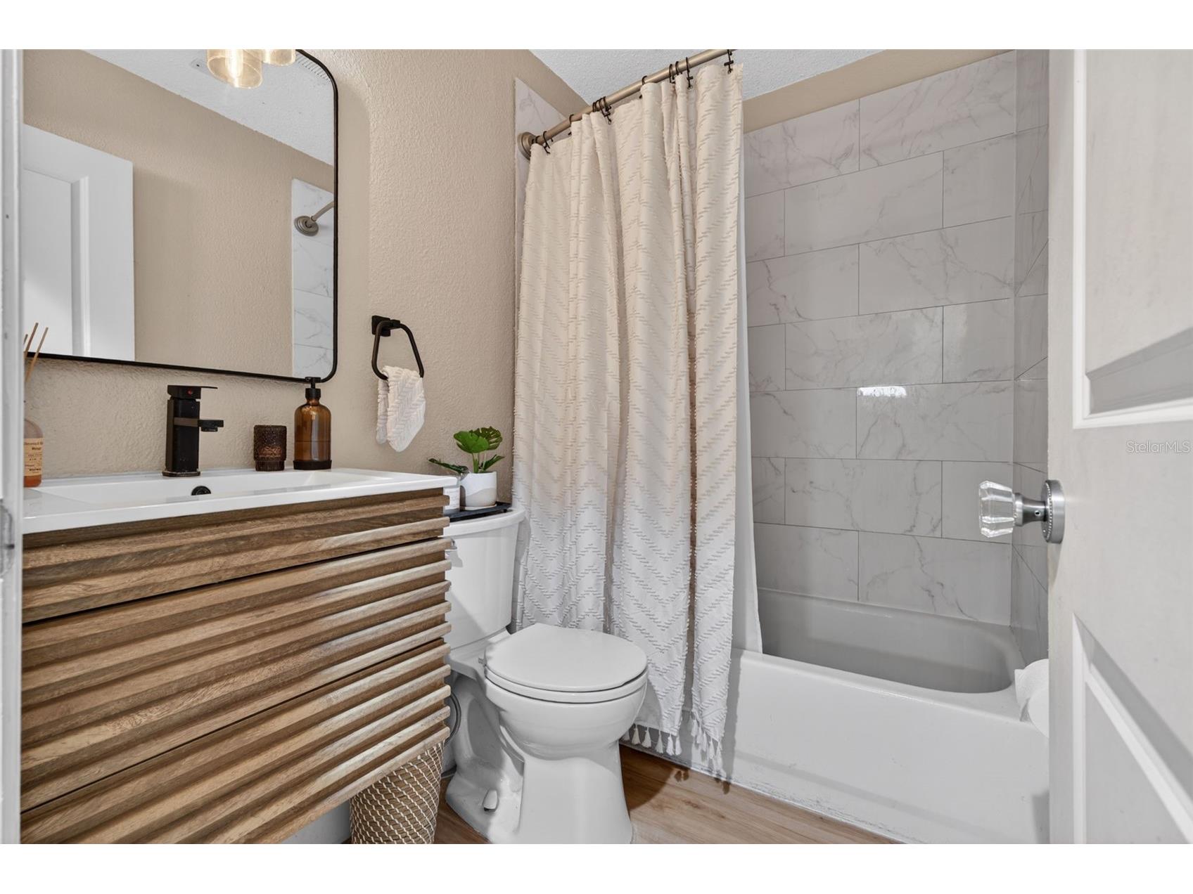 824 59th Ave Ne Saint Petersburg FL 33703 TB8514317 image25