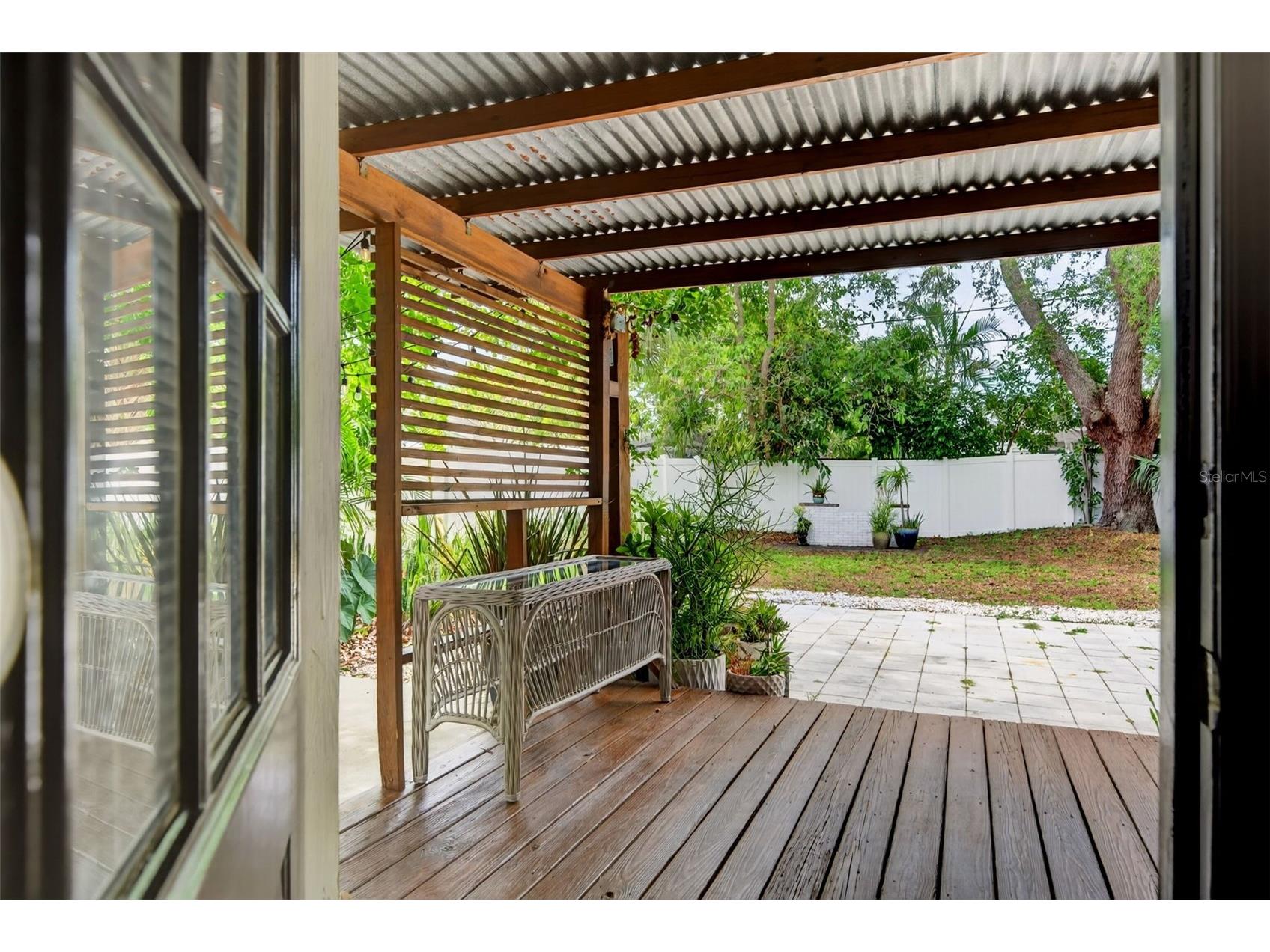 824 59th Ave Ne Saint Petersburg FL 33703 TB8514317 image30