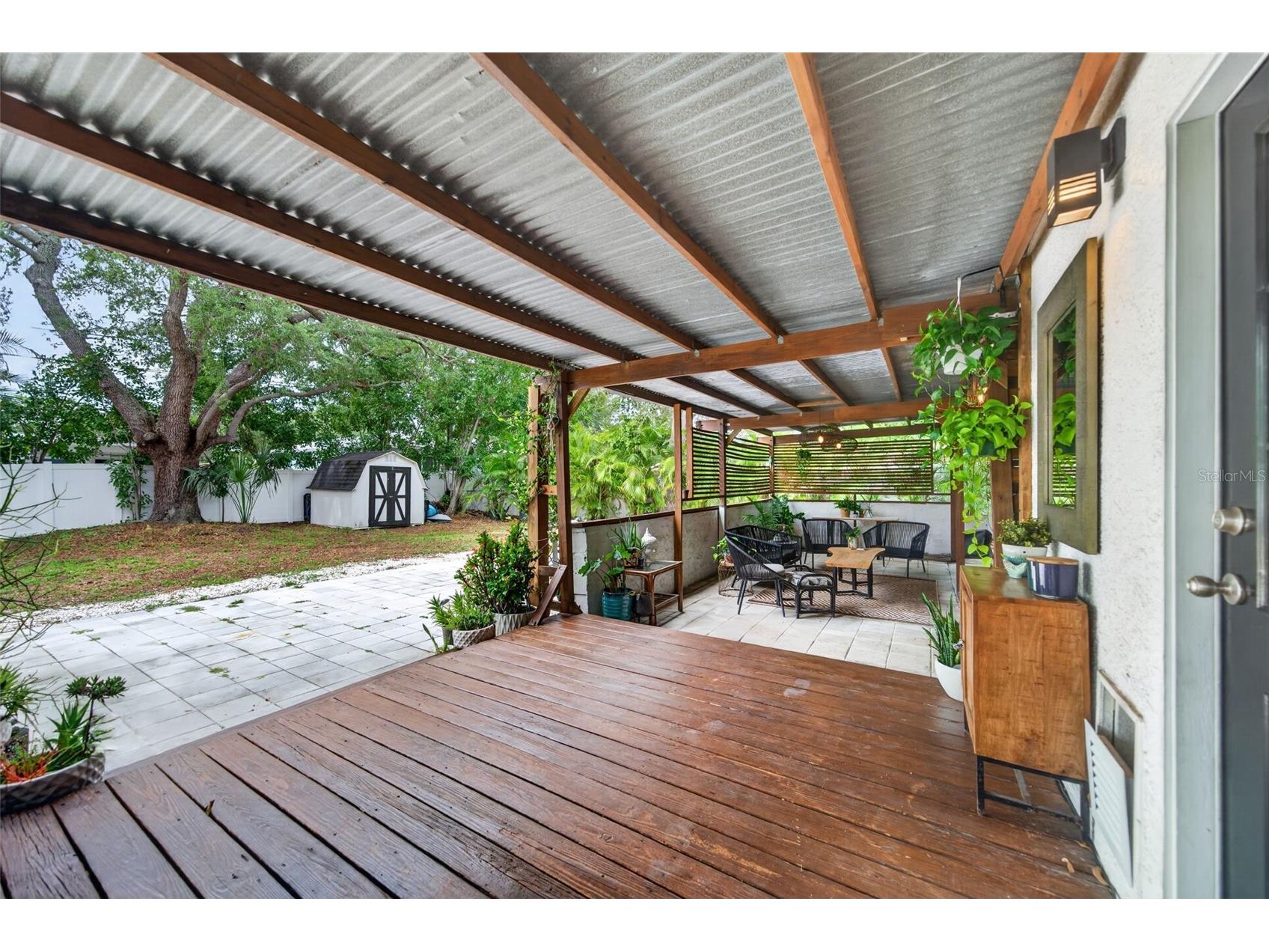 824 59th Ave Ne Saint Petersburg FL 33703 TB8514317 image31