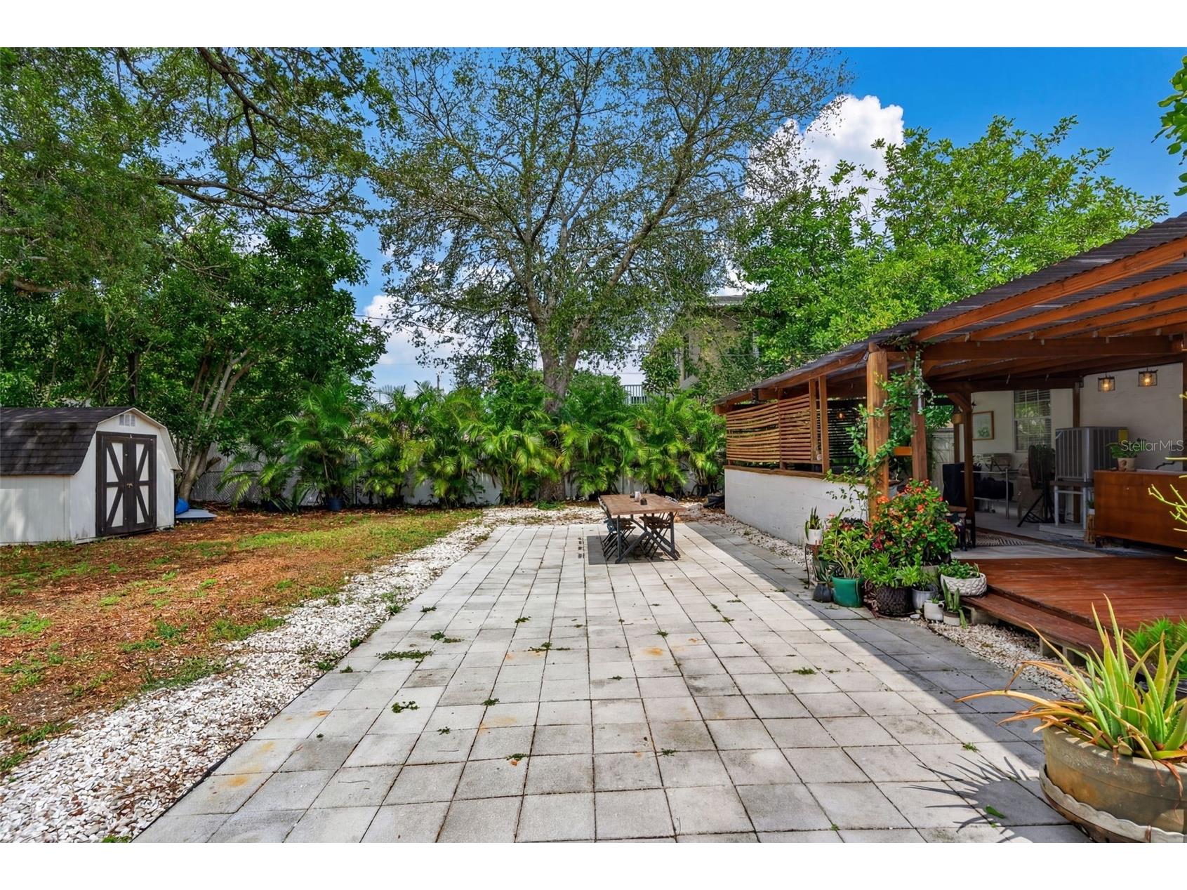 824 59th Ave Ne Saint Petersburg FL 33703 TB8514317 image41